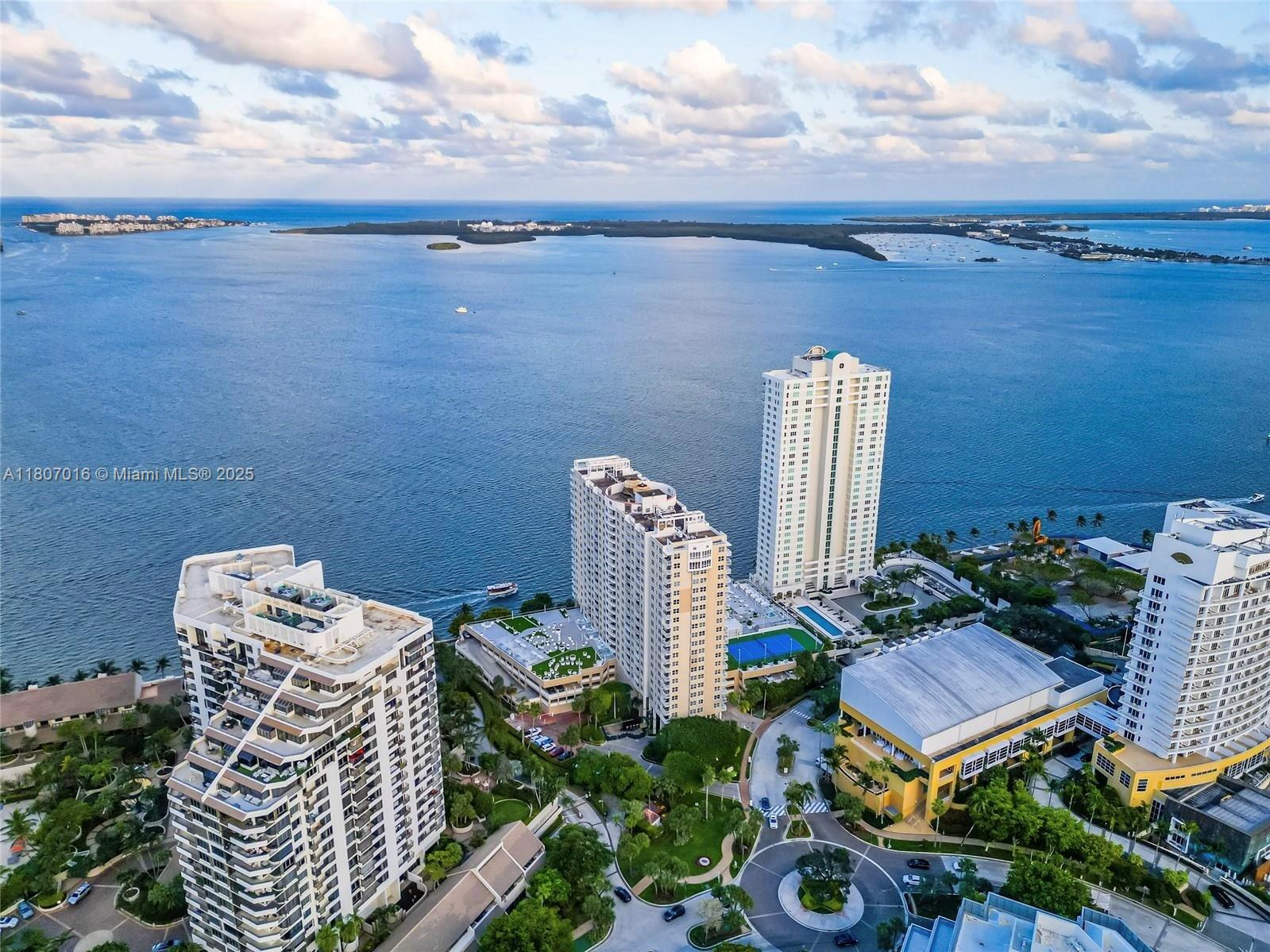 770 Claughton Island Dr #1409, Miami FL 33131