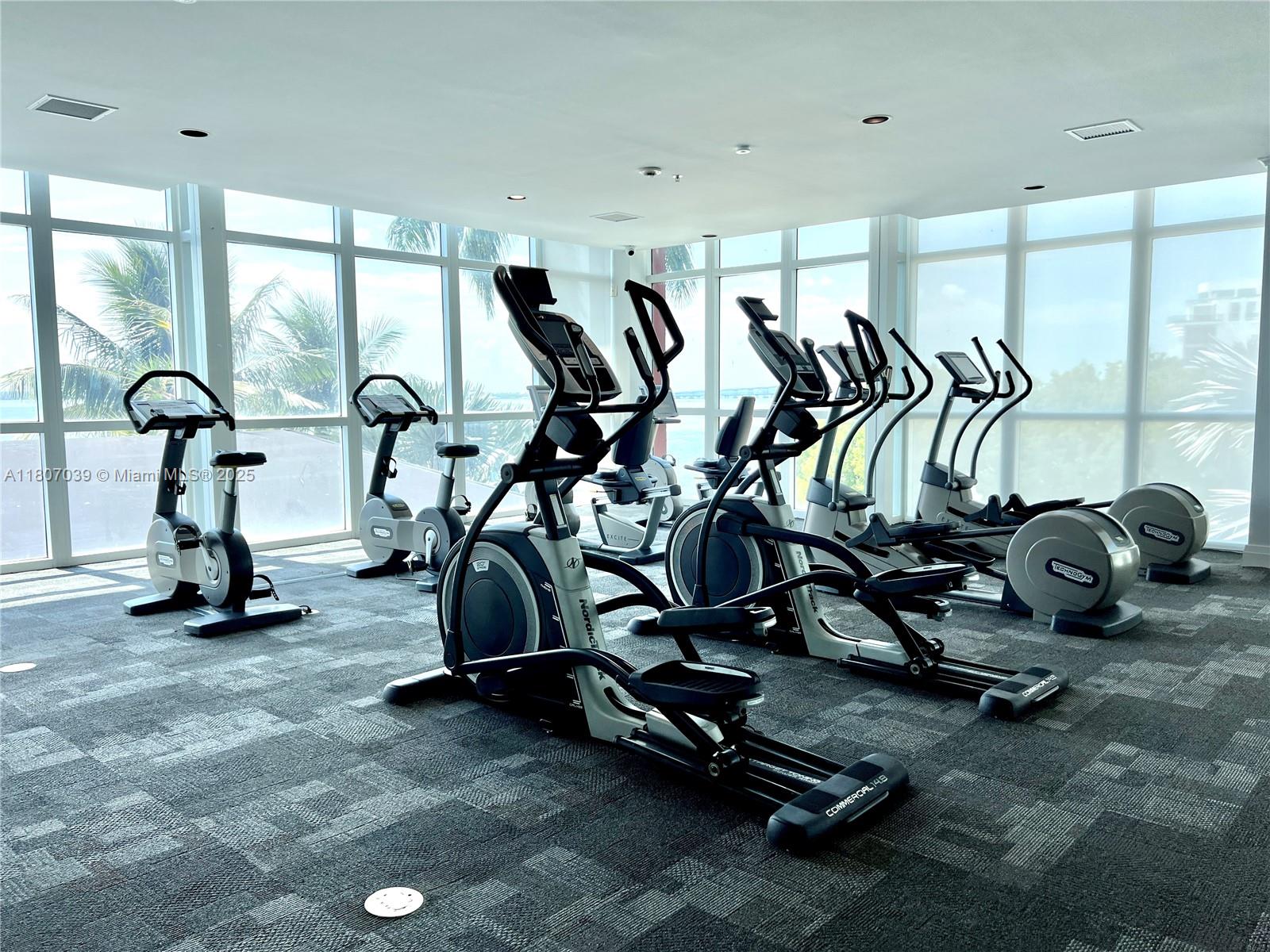1155 Brickell Bay Dr #1505, Miami FL 33131