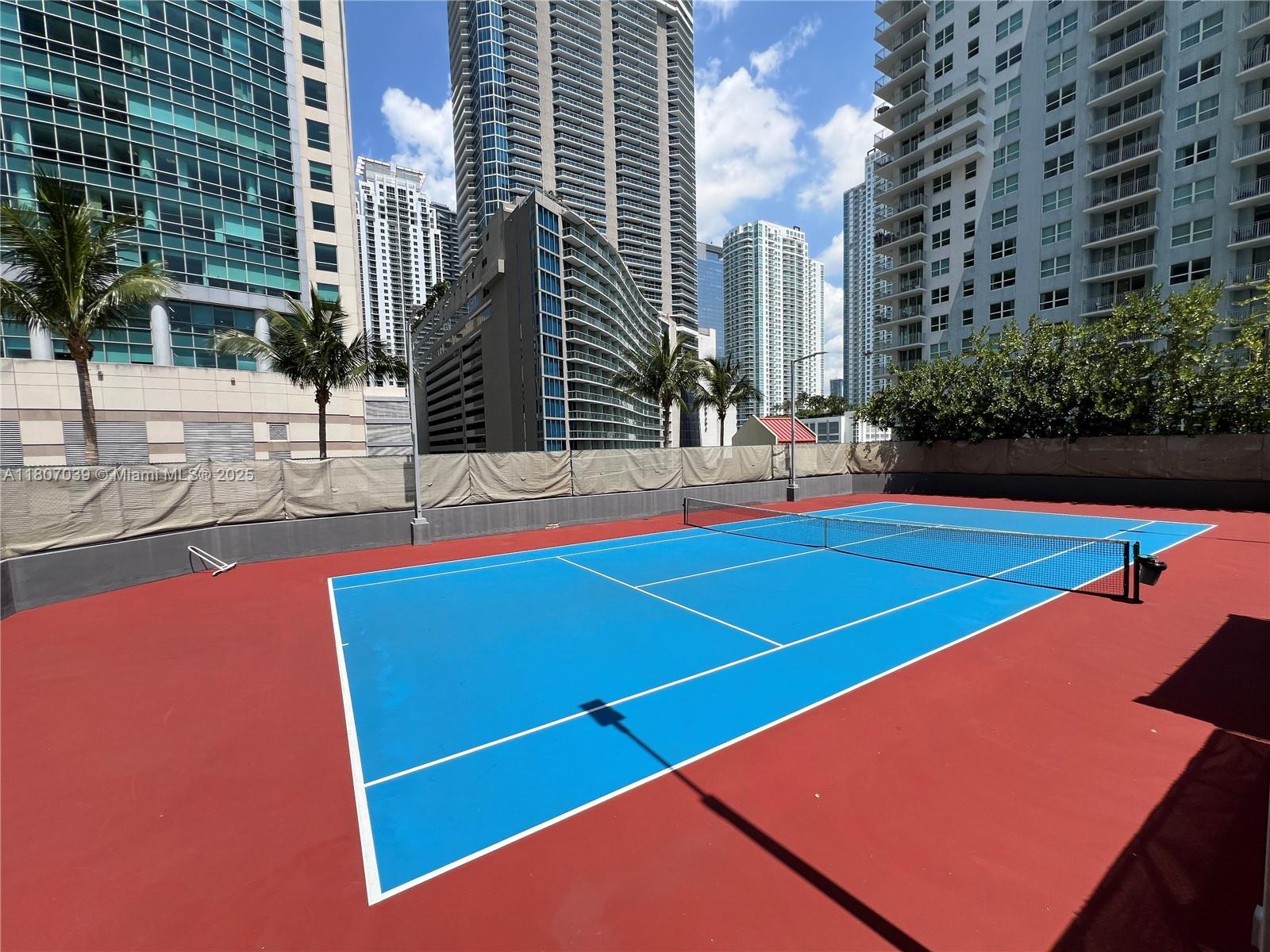 1155 Brickell Bay Dr #1505, Miami FL 33131