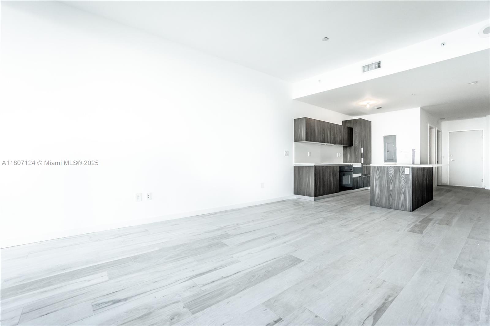 480 NE 31st St #2906, Miami FL 33137