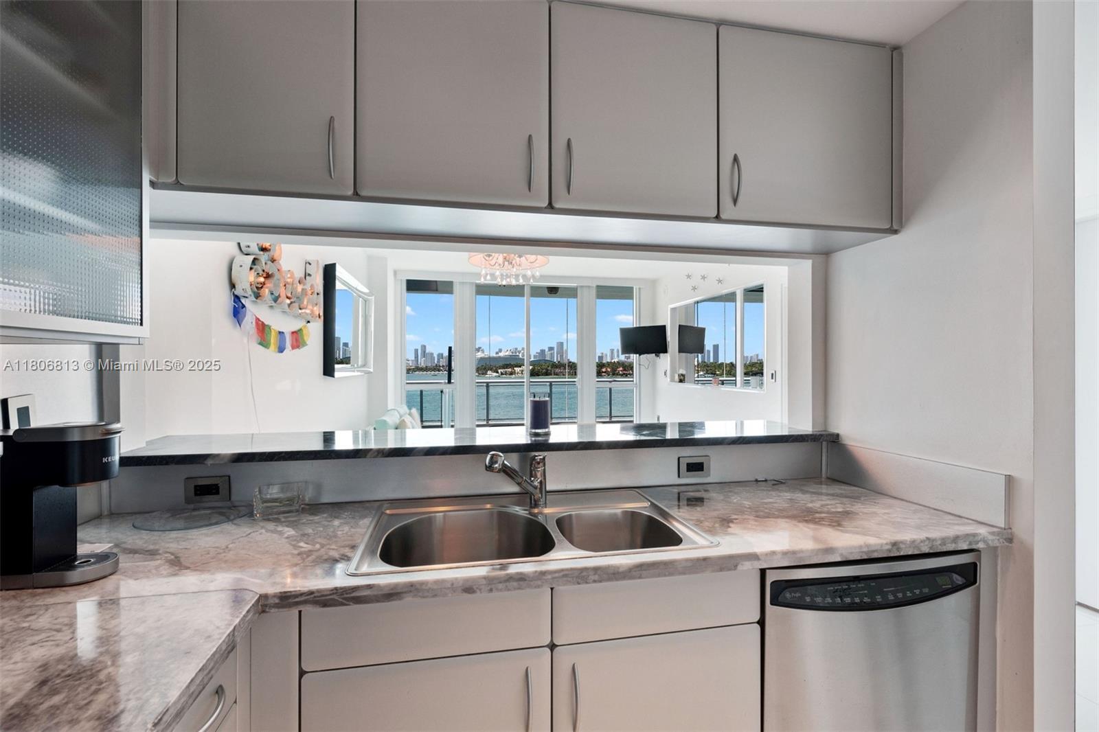 540 West Ave #513, Miami Beach FL 33139