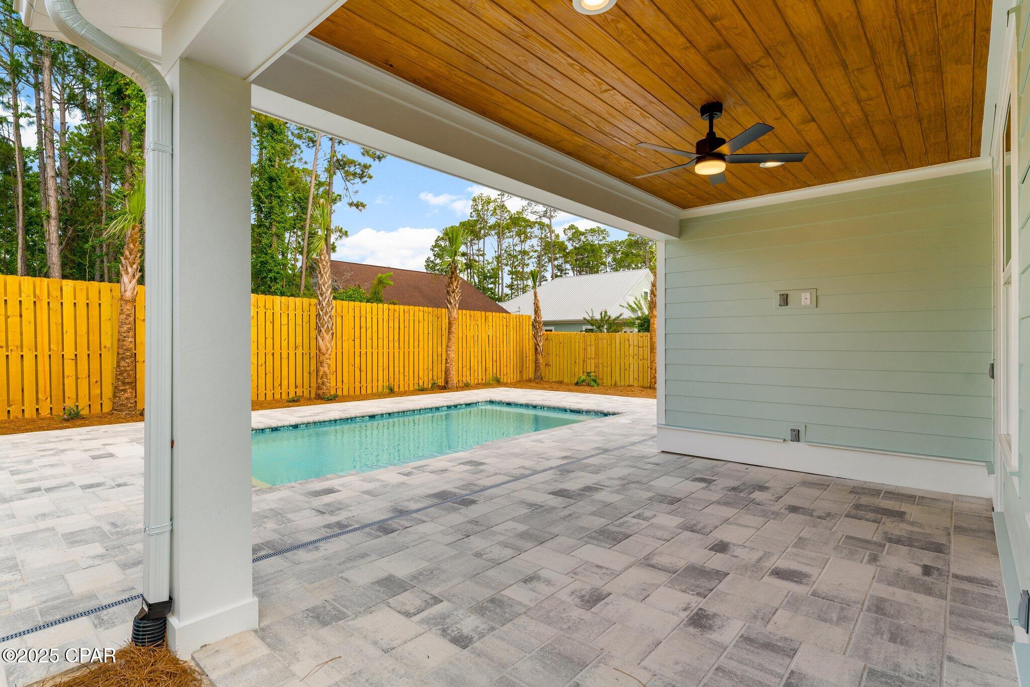 Image 14 For 328 Palm Beach Drive