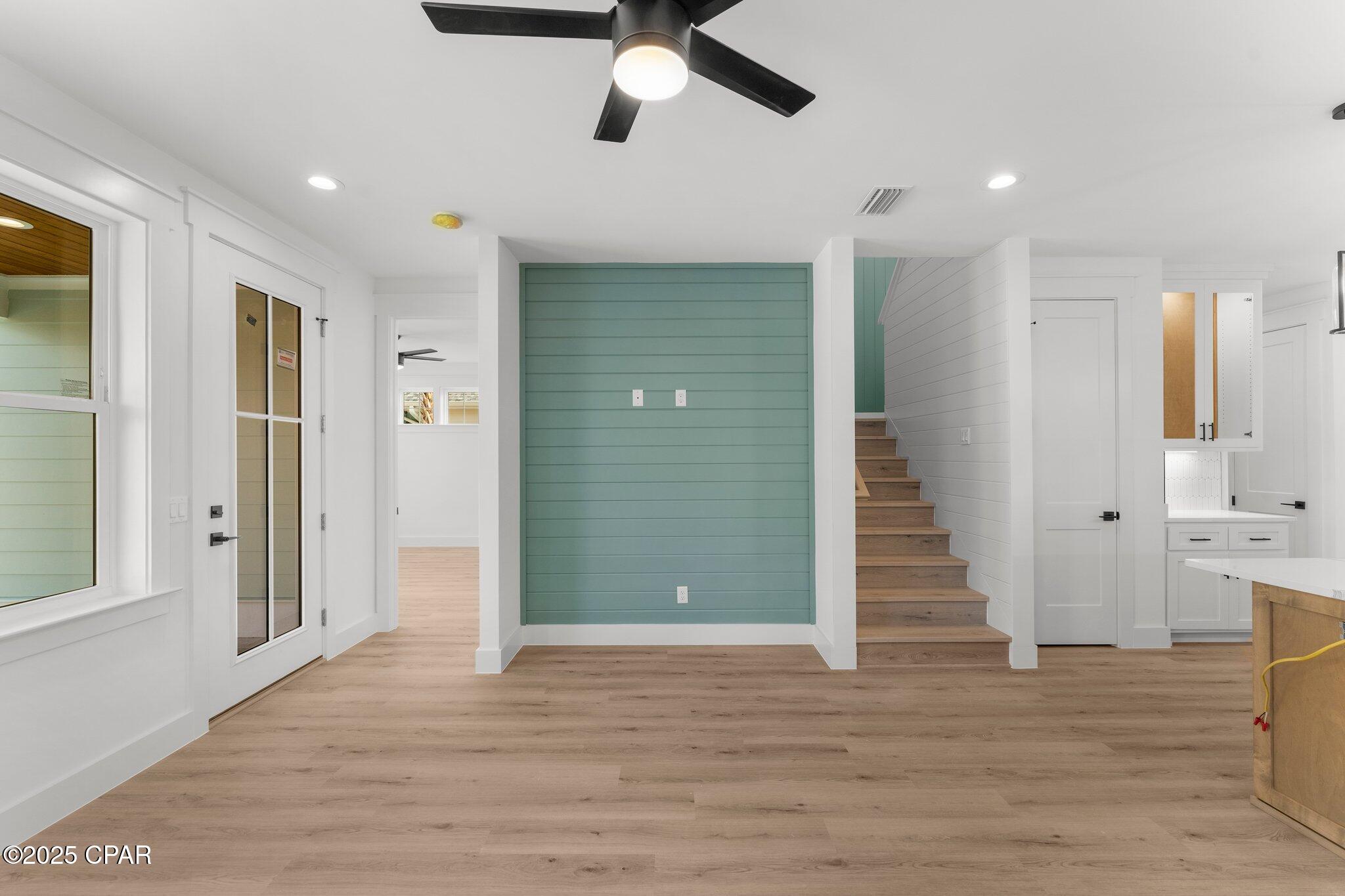 Image 20 For 328 Palm Beach Drive