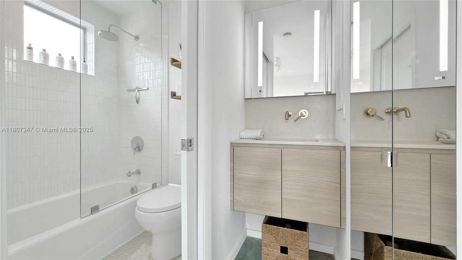 734 Michigan Ave 7