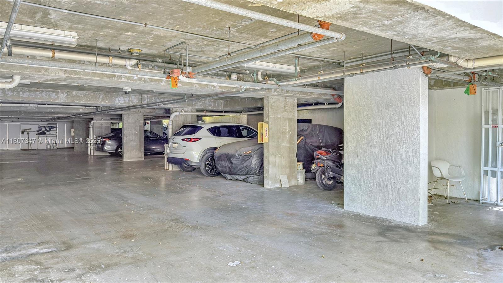 734 Michigan Ave 7