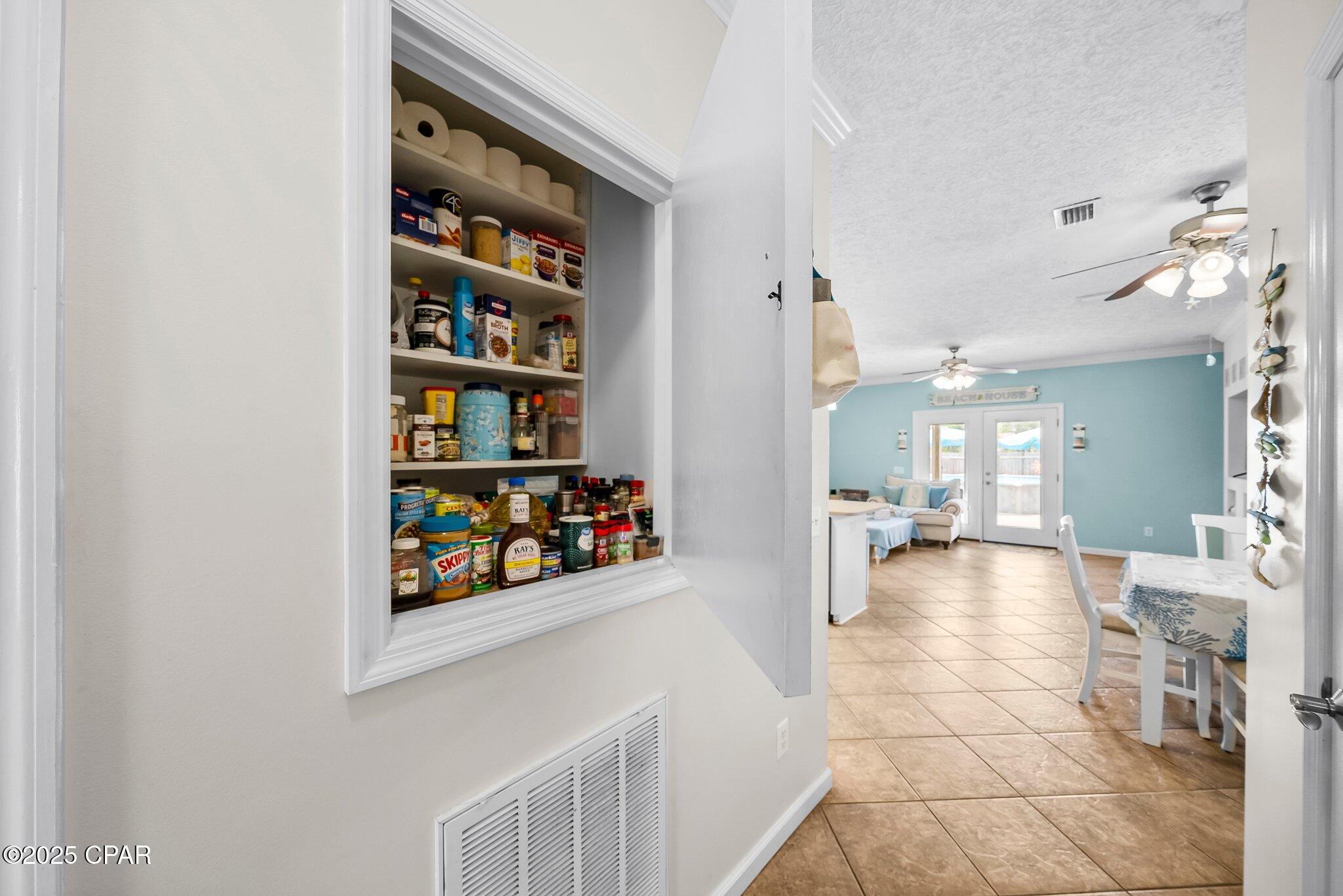 Image 6 For 6440 Summer Oak Drive A