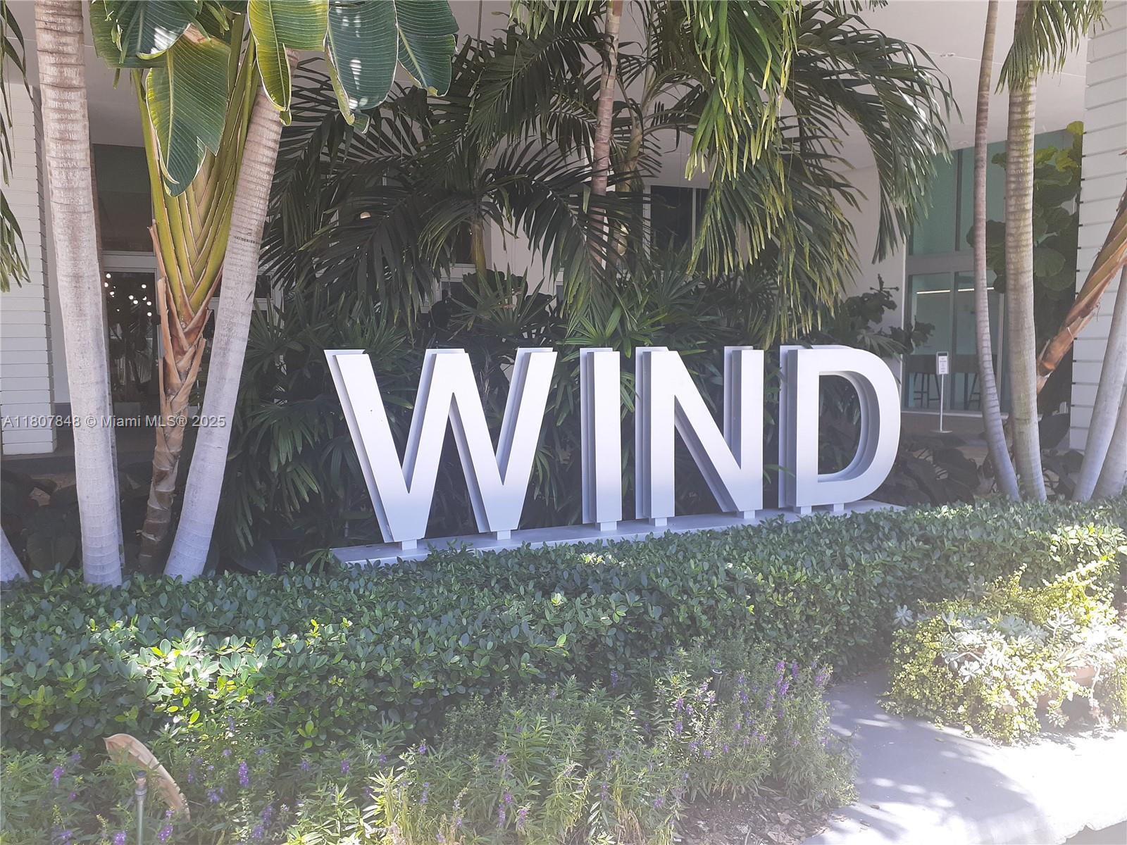 350 S Miami Ave #3708, Miami FL 33130