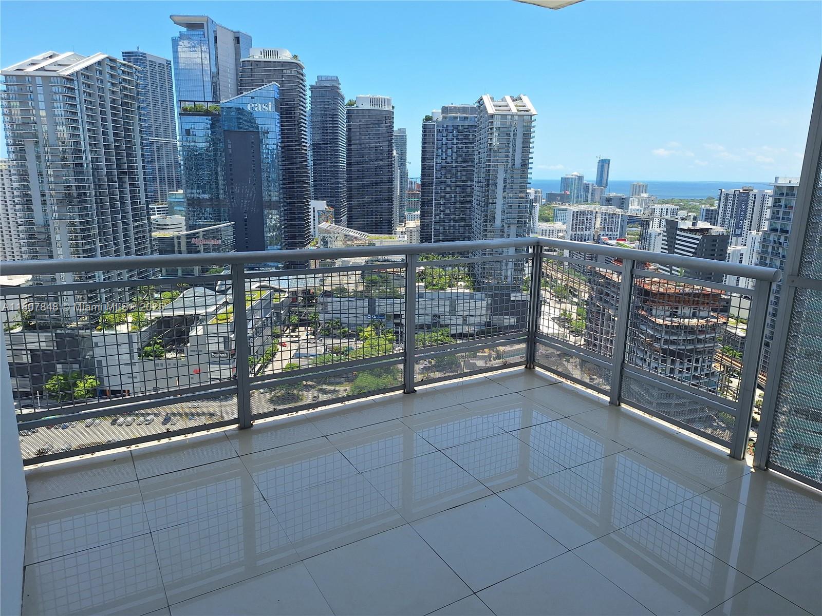 350 S Miami Ave #3708, Miami FL 33130