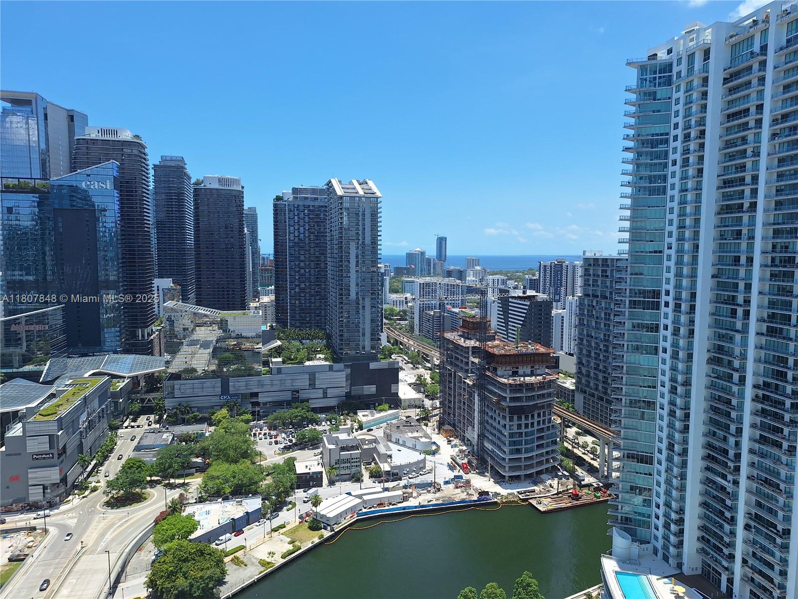 350 S Miami Ave #3708, Miami FL 33130