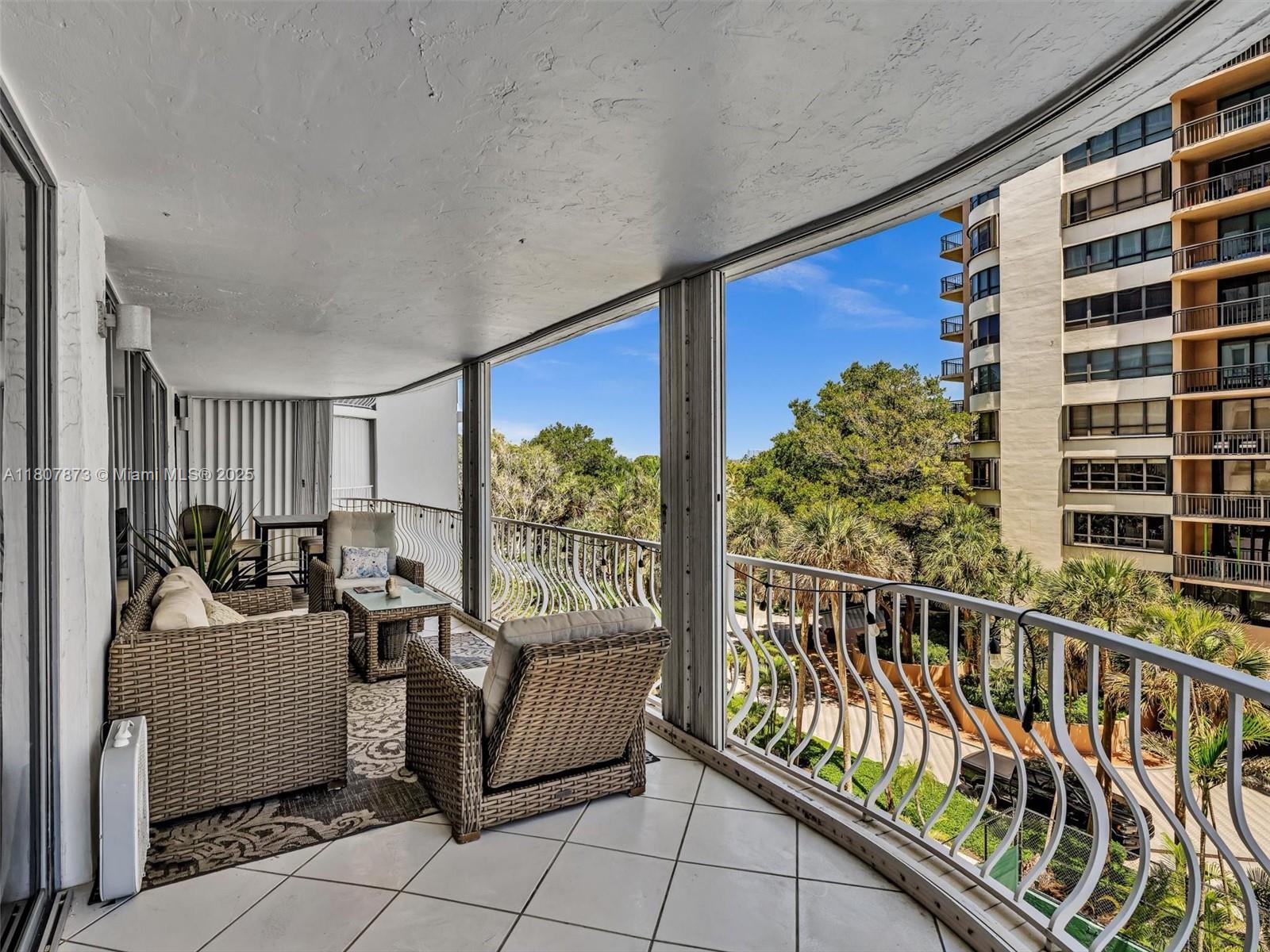 10155 Collins Ave #408, Bal Harbour FL 33154