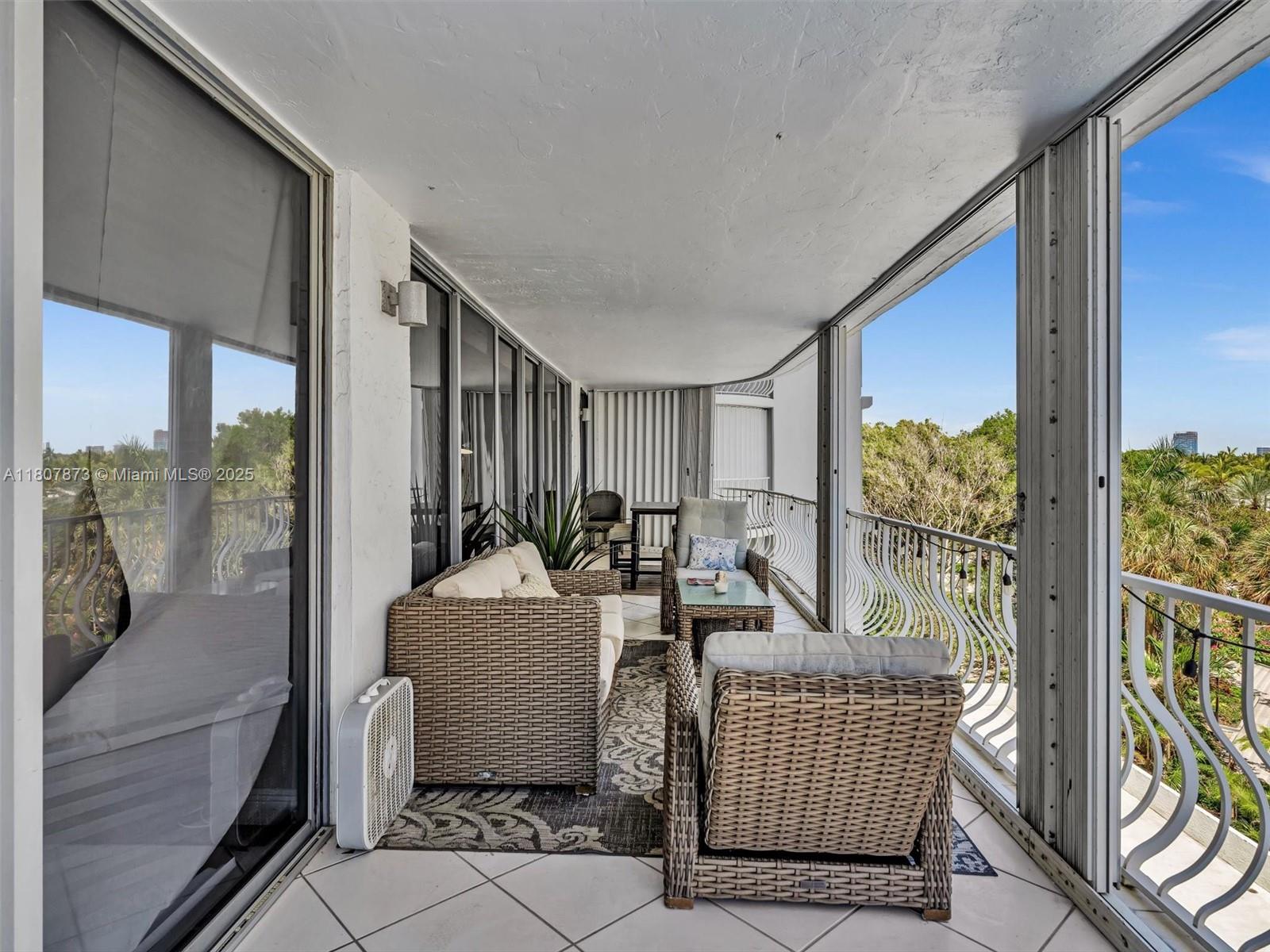 10155 Collins Ave #408, Bal Harbour FL 33154