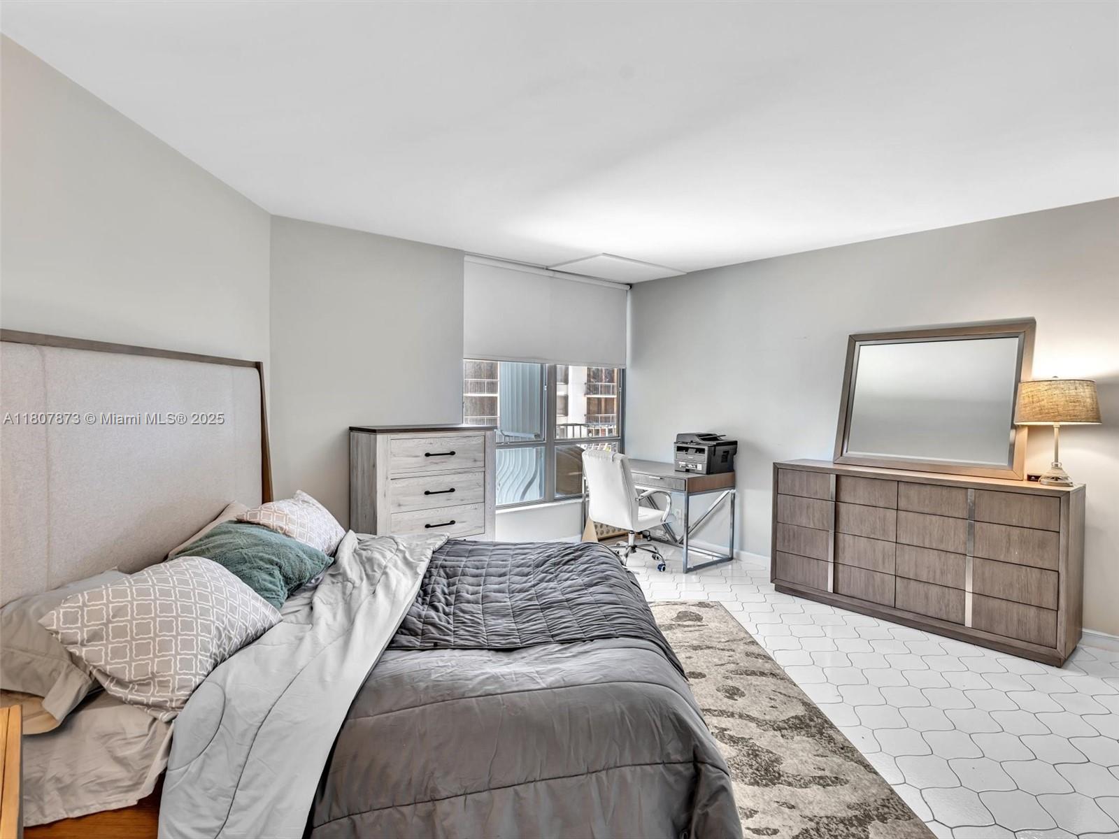 10155 Collins Ave #408, Bal Harbour FL 33154