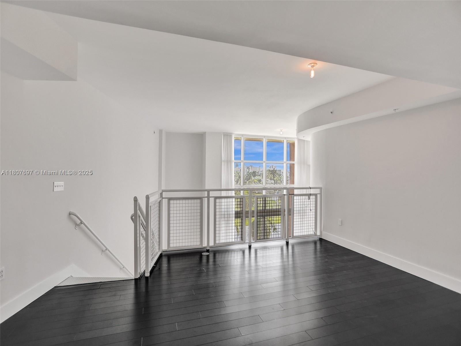 244 Biscayne Blvd #439, Miami FL 33132