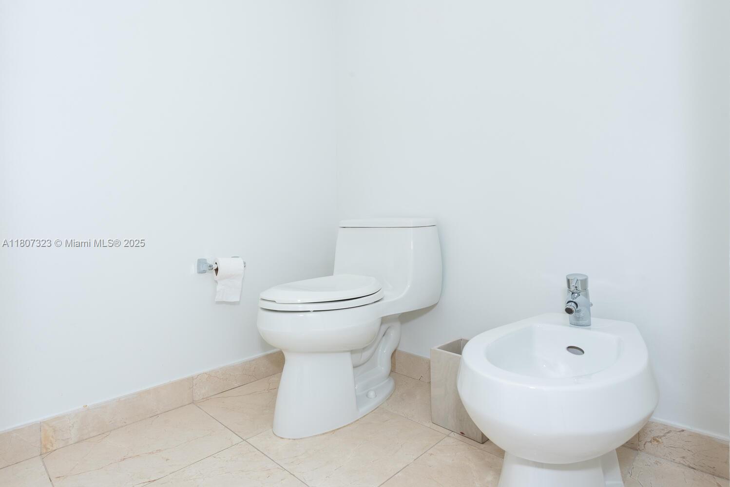 16275 COLLINS AV #804, Sunny Isles Beach FL 33160