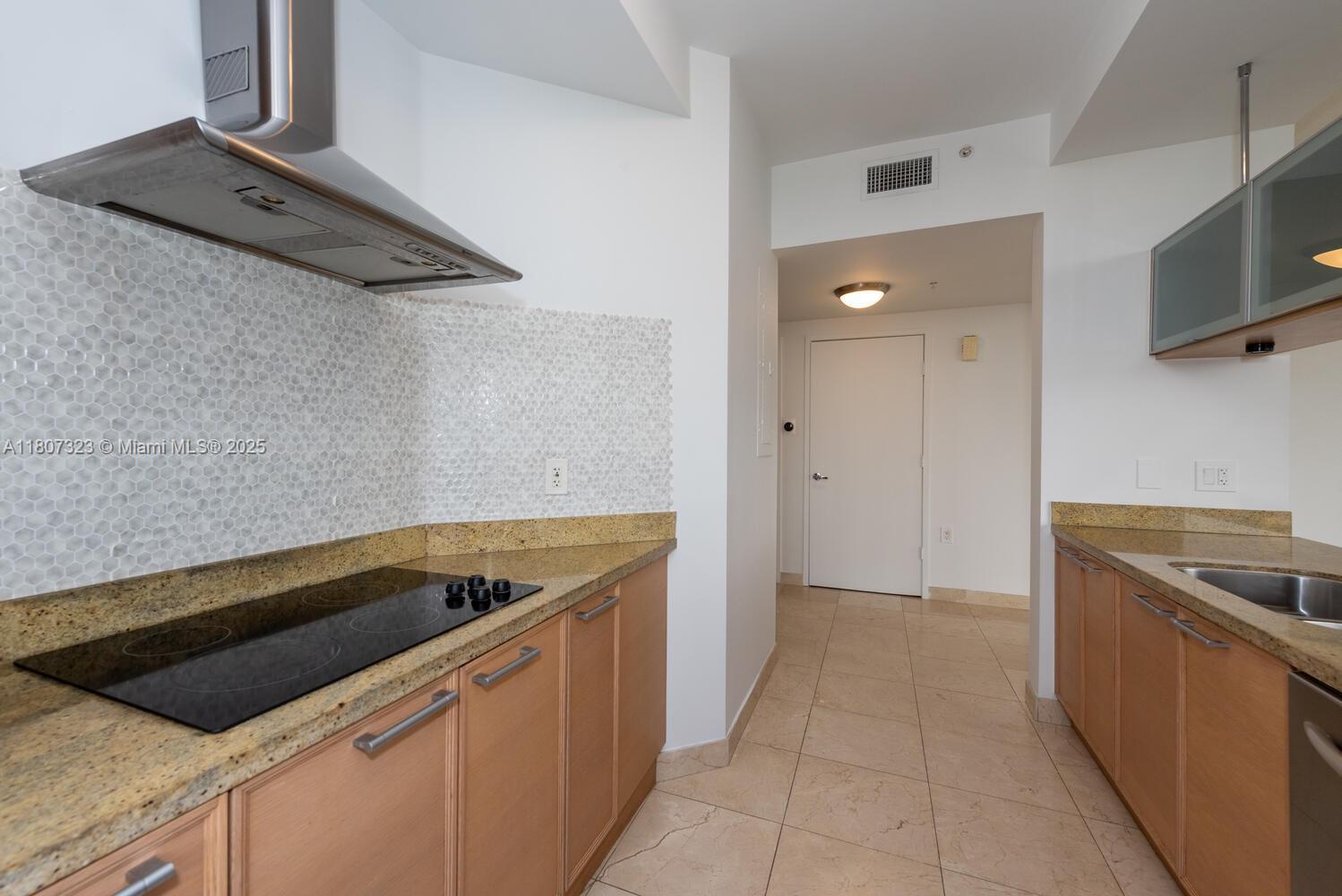 16275 COLLINS AV #804, Sunny Isles Beach FL 33160