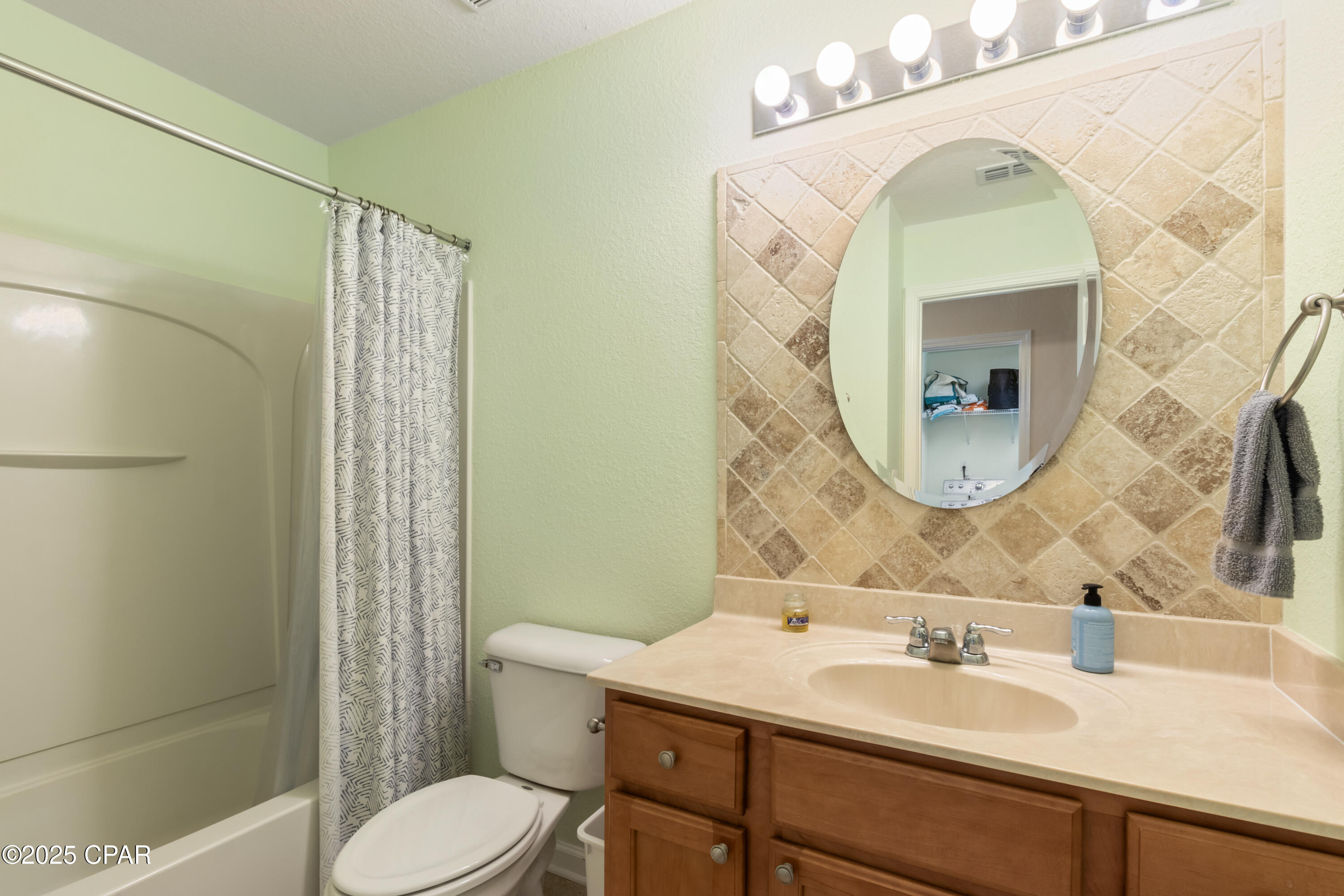 Image 34 For 111 Sand Oak Boulevard