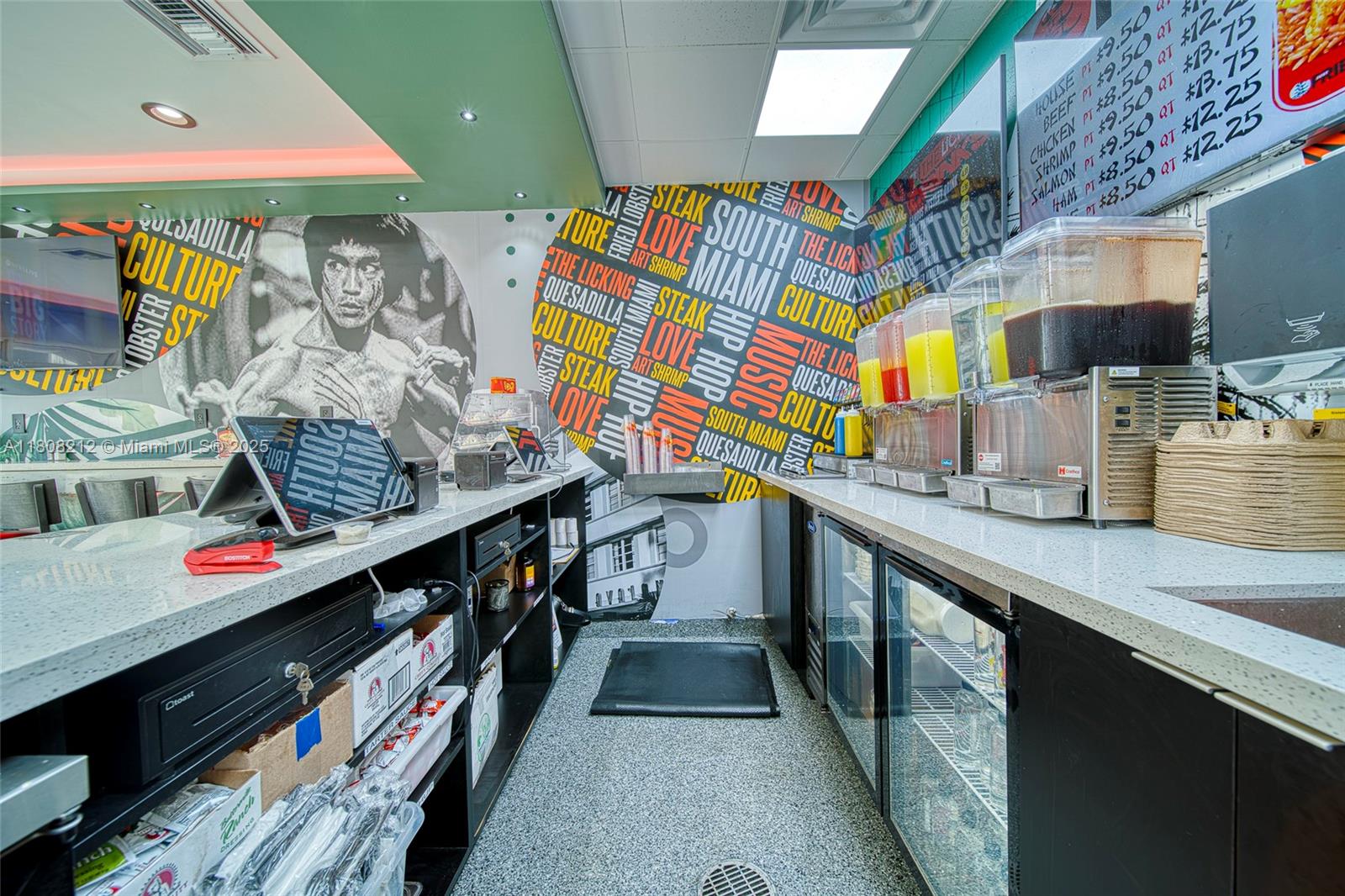 Completely Remodeled Restaurant On 184th Street Off The Turnpike