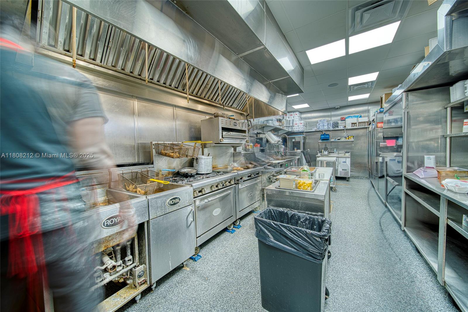 Completely Remodeled Restaurant On 184th Street Off The Turnpike