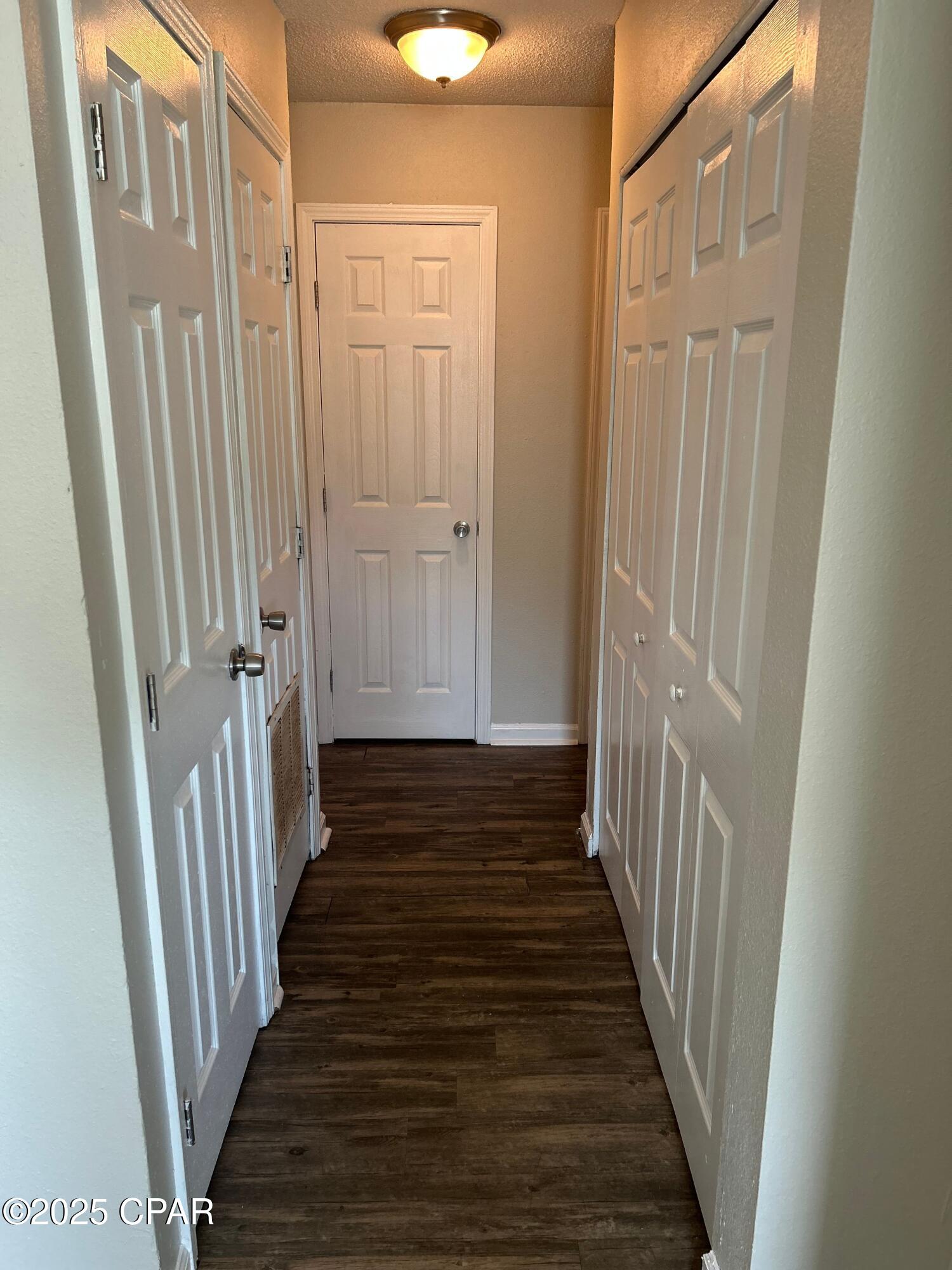 Image 5 For 3914 11th Street 103