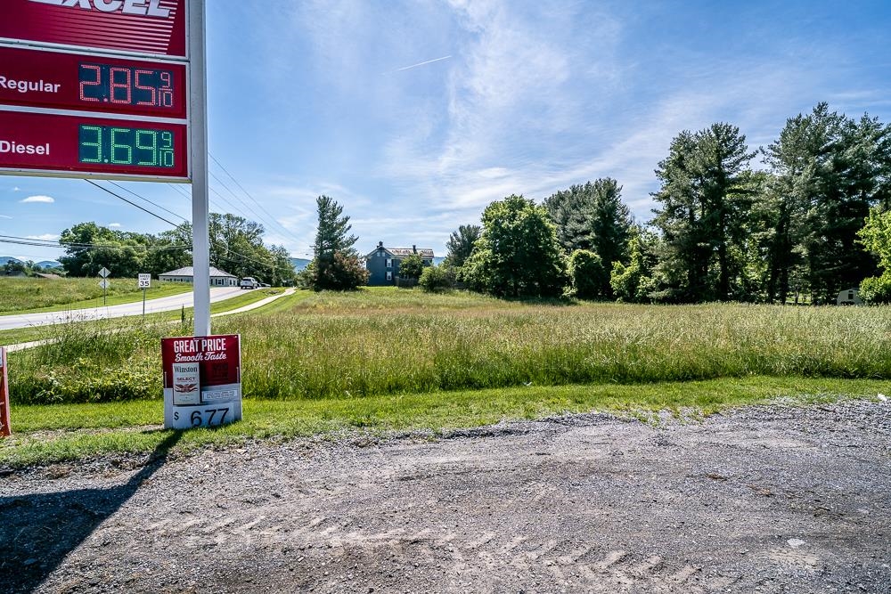 TBD 300 Block 3rd St