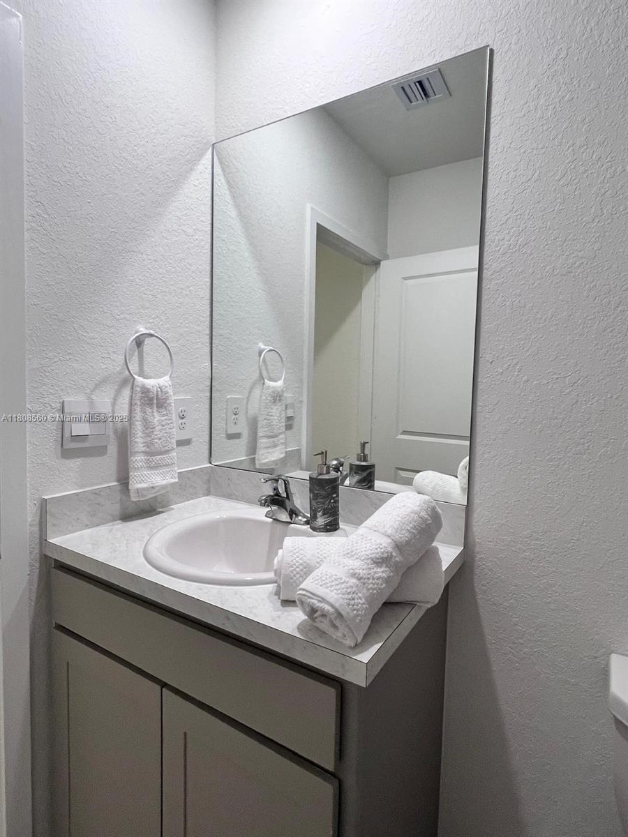 245 NE 3rd Ct, Florida City, Florida image 17