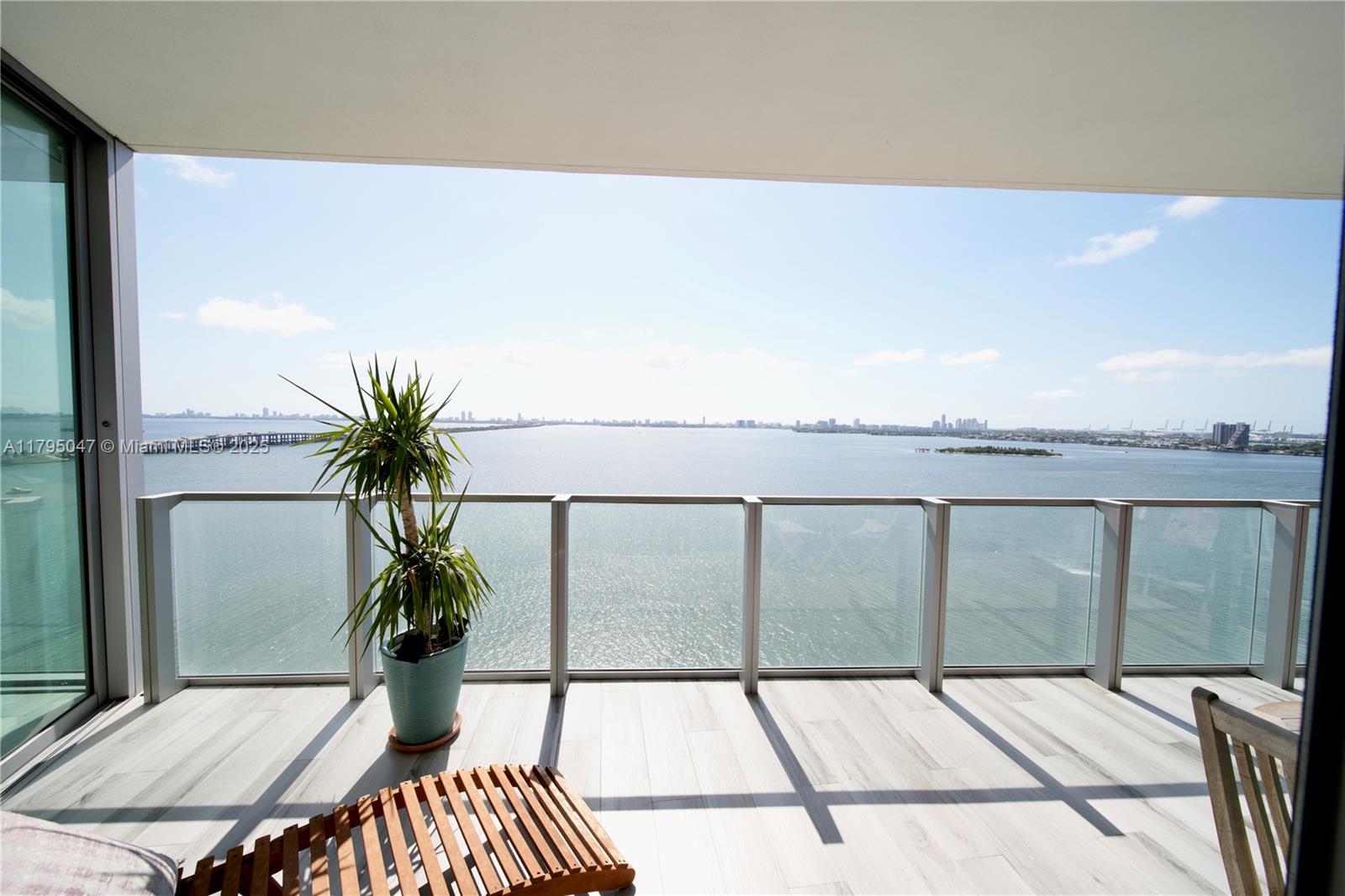 Apartamento en Venta en Miami, FL