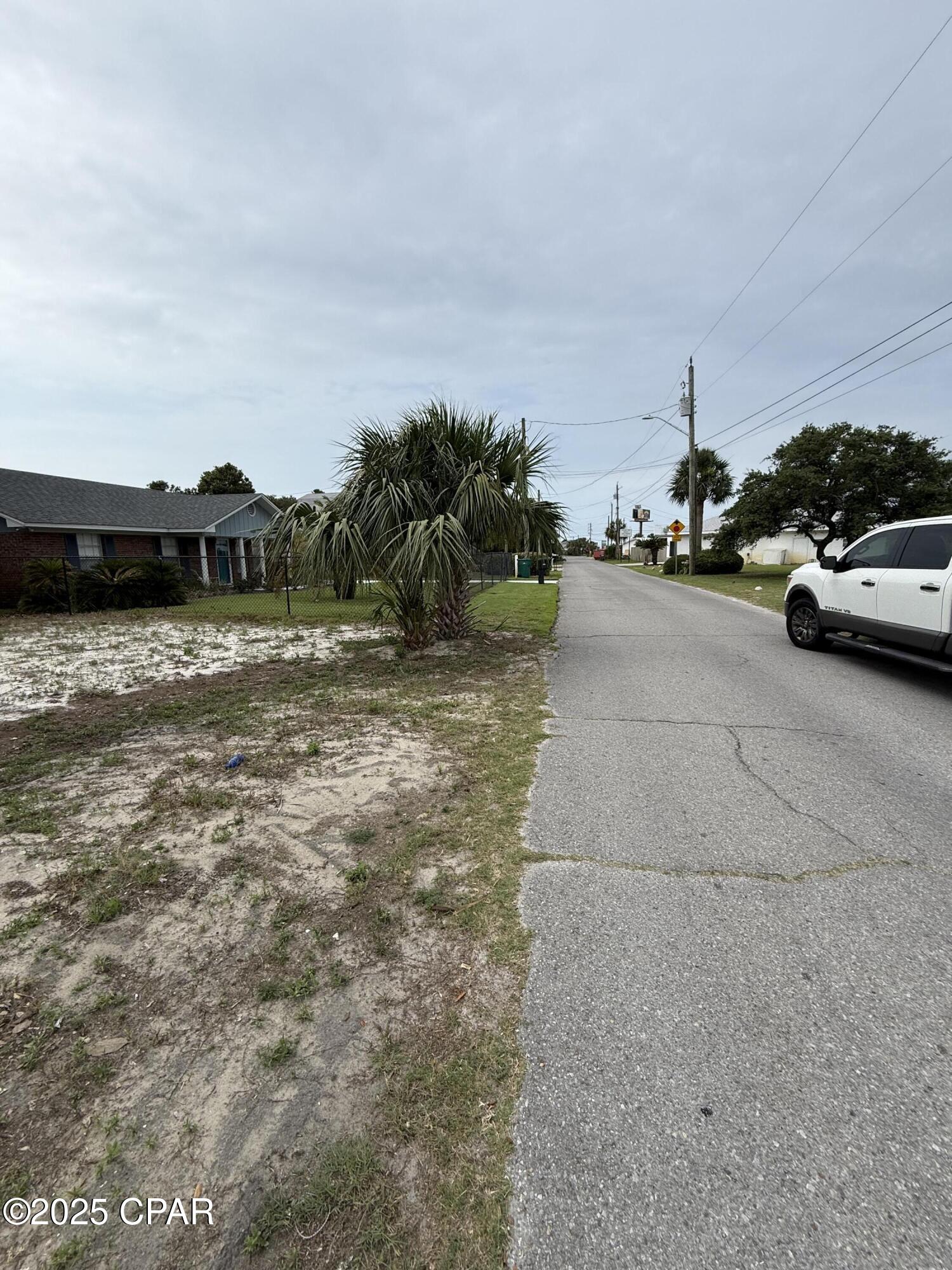Image 6 For 601 Azalea Street