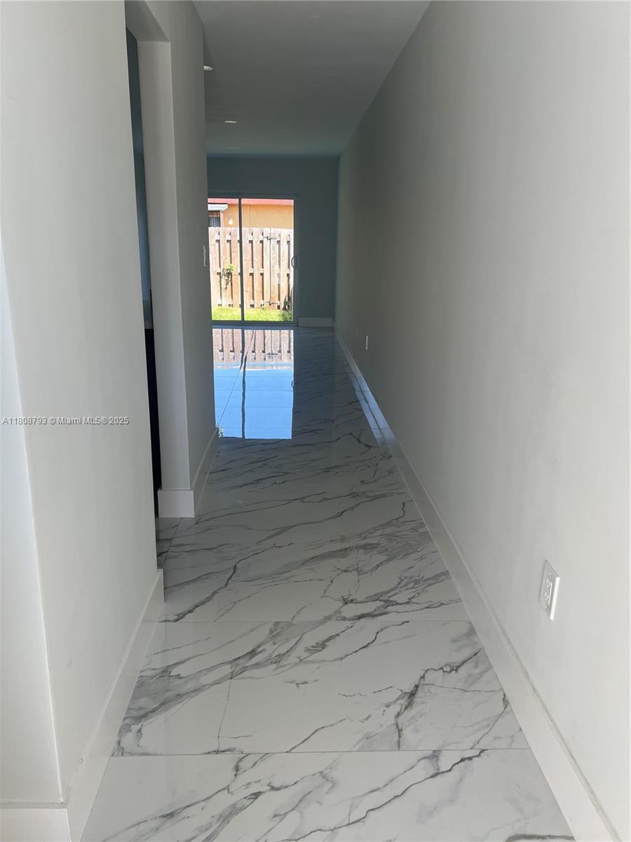 3924 NW 207th St Rd, Miami Gardens, Florida image 2