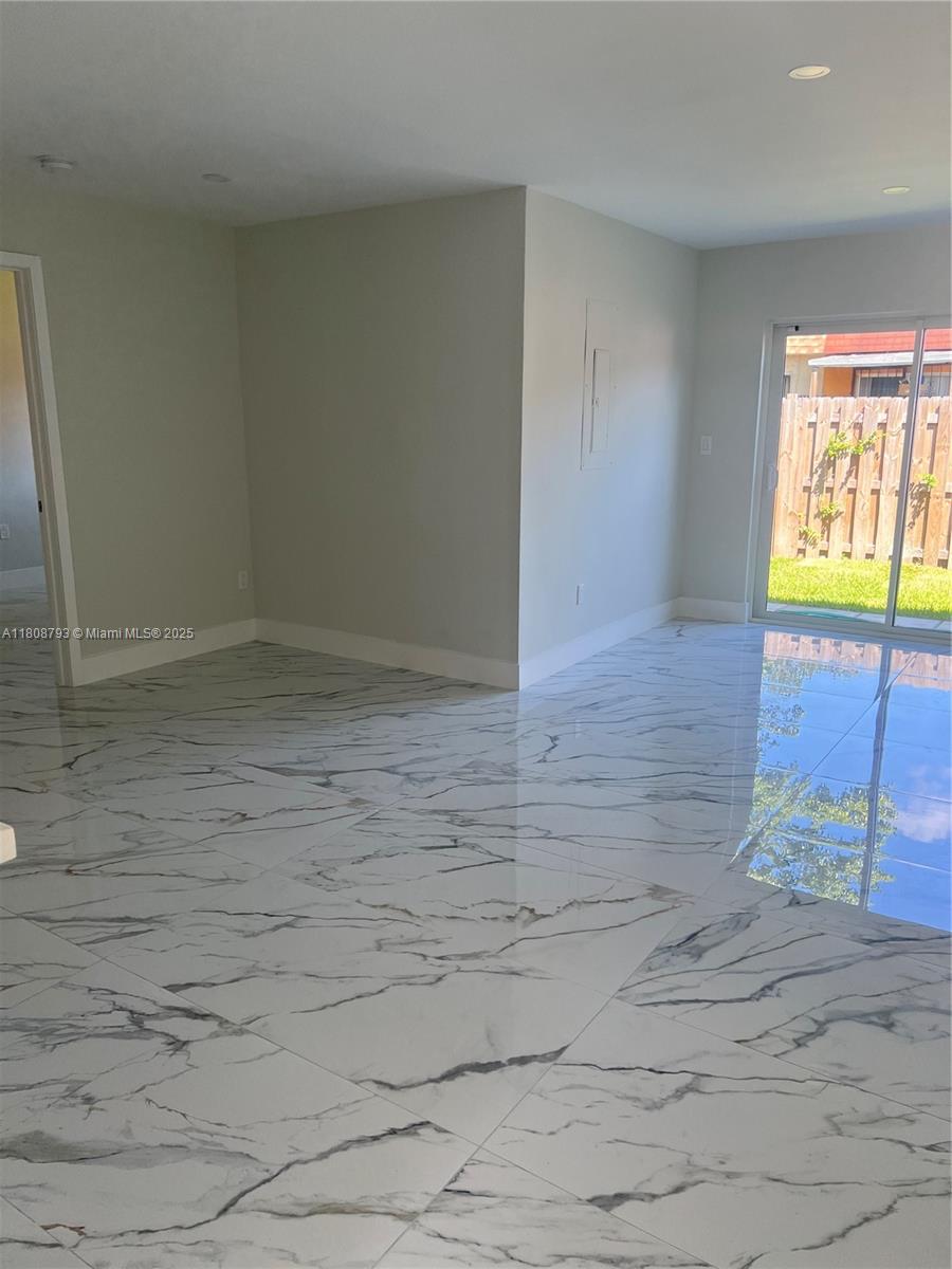 3924 NW 207th St Rd, Miami Gardens, Florida image 3