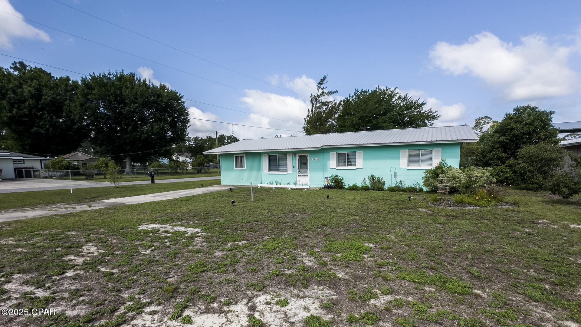 Image 42 For 2808 Garrison Avenue