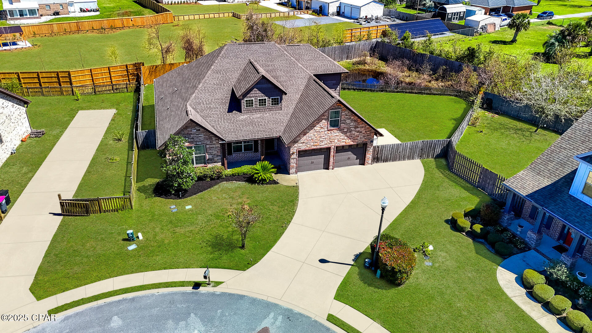615 Shady Oaks Lane, Lynn Haven, Florida image 2