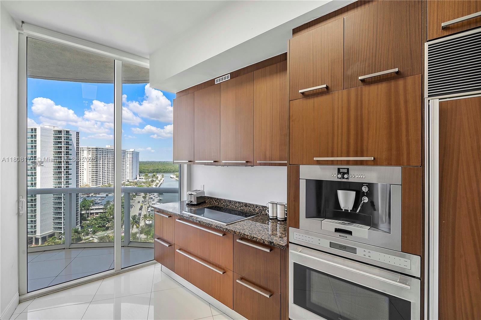 15811 Collins Ave #1205, Sunny Isles Beach FL 33160