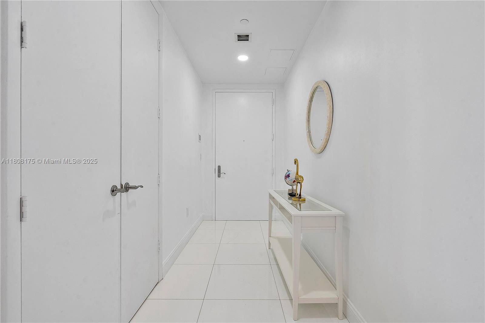 15811 Collins Ave #1205, Sunny Isles Beach FL 33160