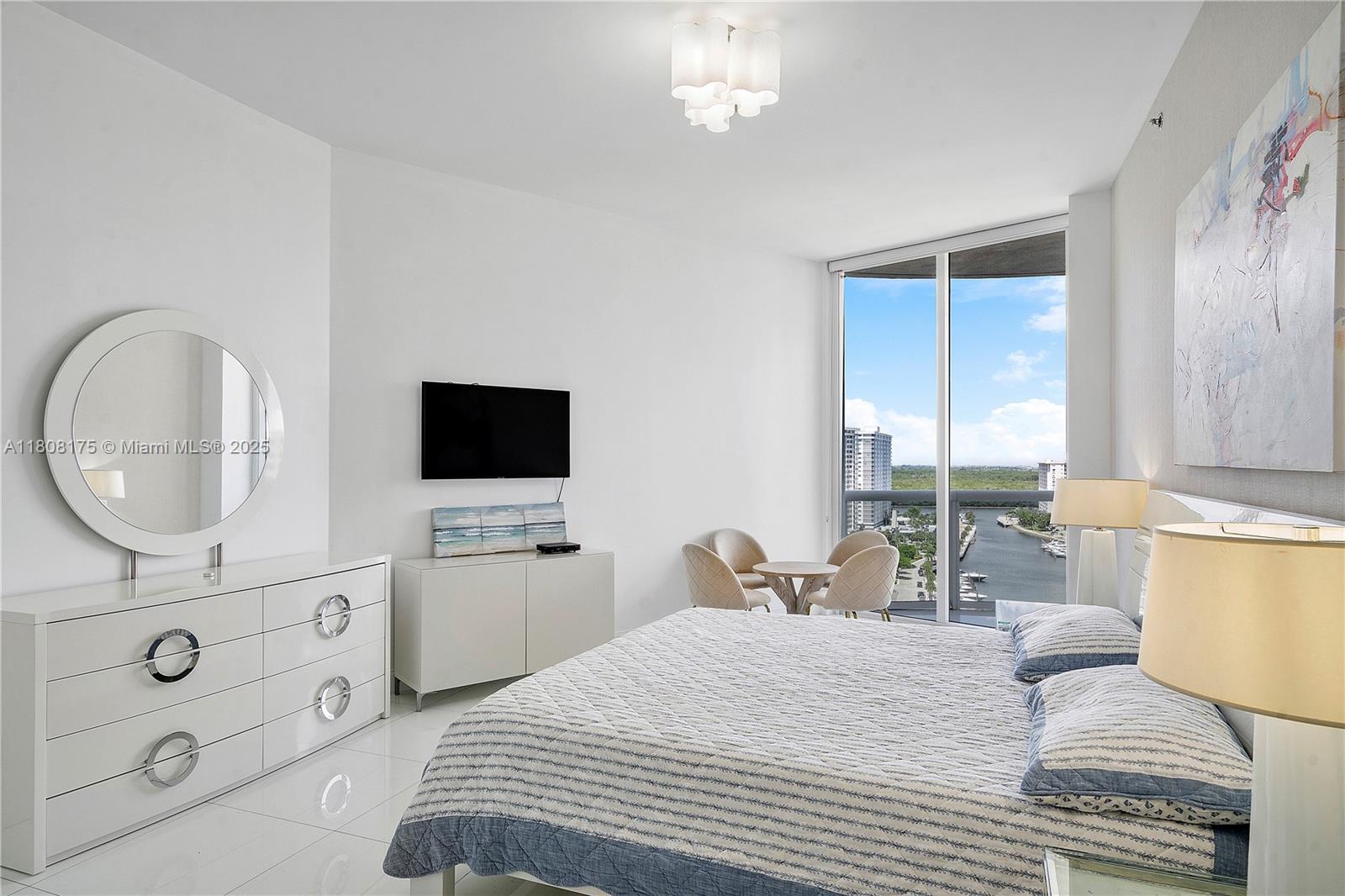 15811 Collins Ave #1205, Sunny Isles Beach FL 33160