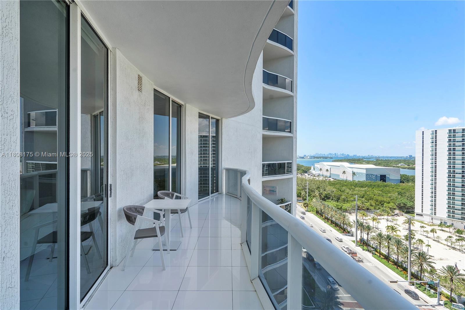 15811 Collins Ave #1205, Sunny Isles Beach FL 33160