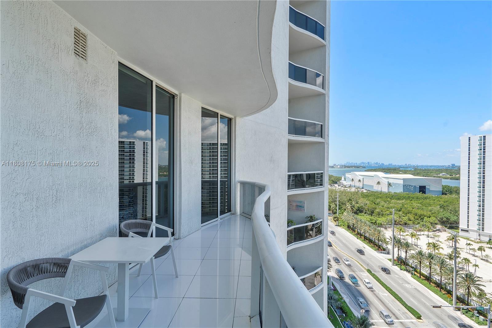 15811 Collins Ave #1205, Sunny Isles Beach FL 33160