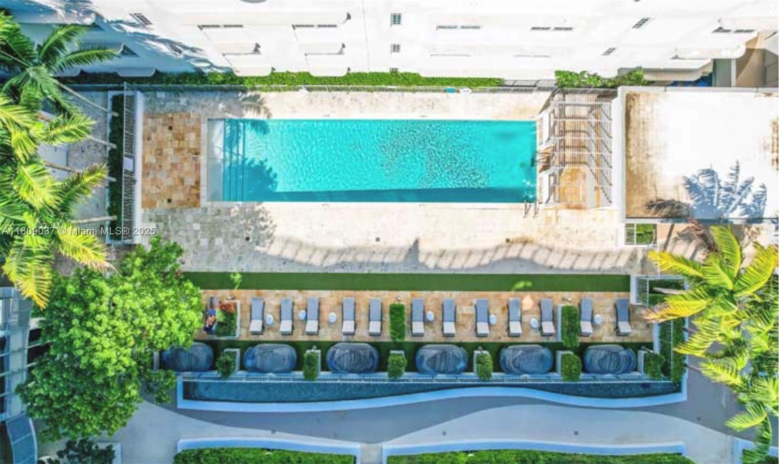 2155 Washington Ct #108, Miami Beach FL 33139