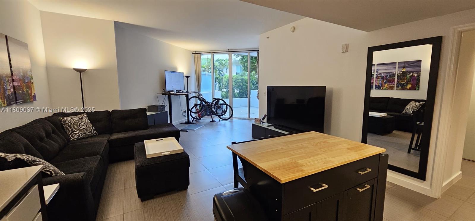 2155 Washington Ct #108, Miami Beach FL 33139