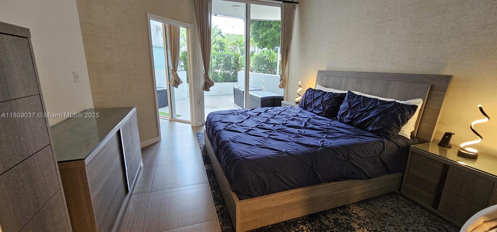 2155 Washington Ct #108, Miami Beach FL 33139