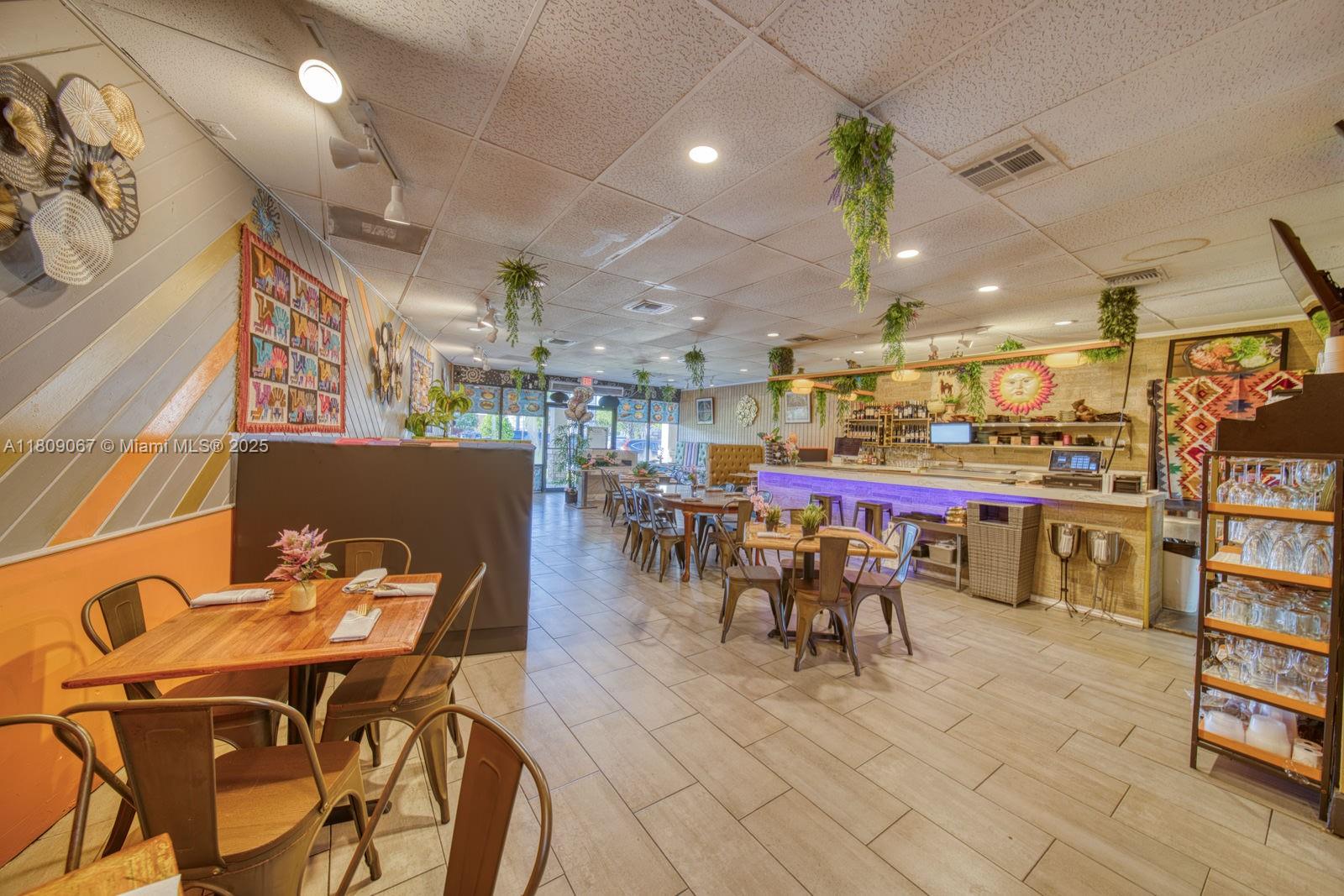 Full Service Restaurant For Sale In The Crossings With Outdoor Terrace