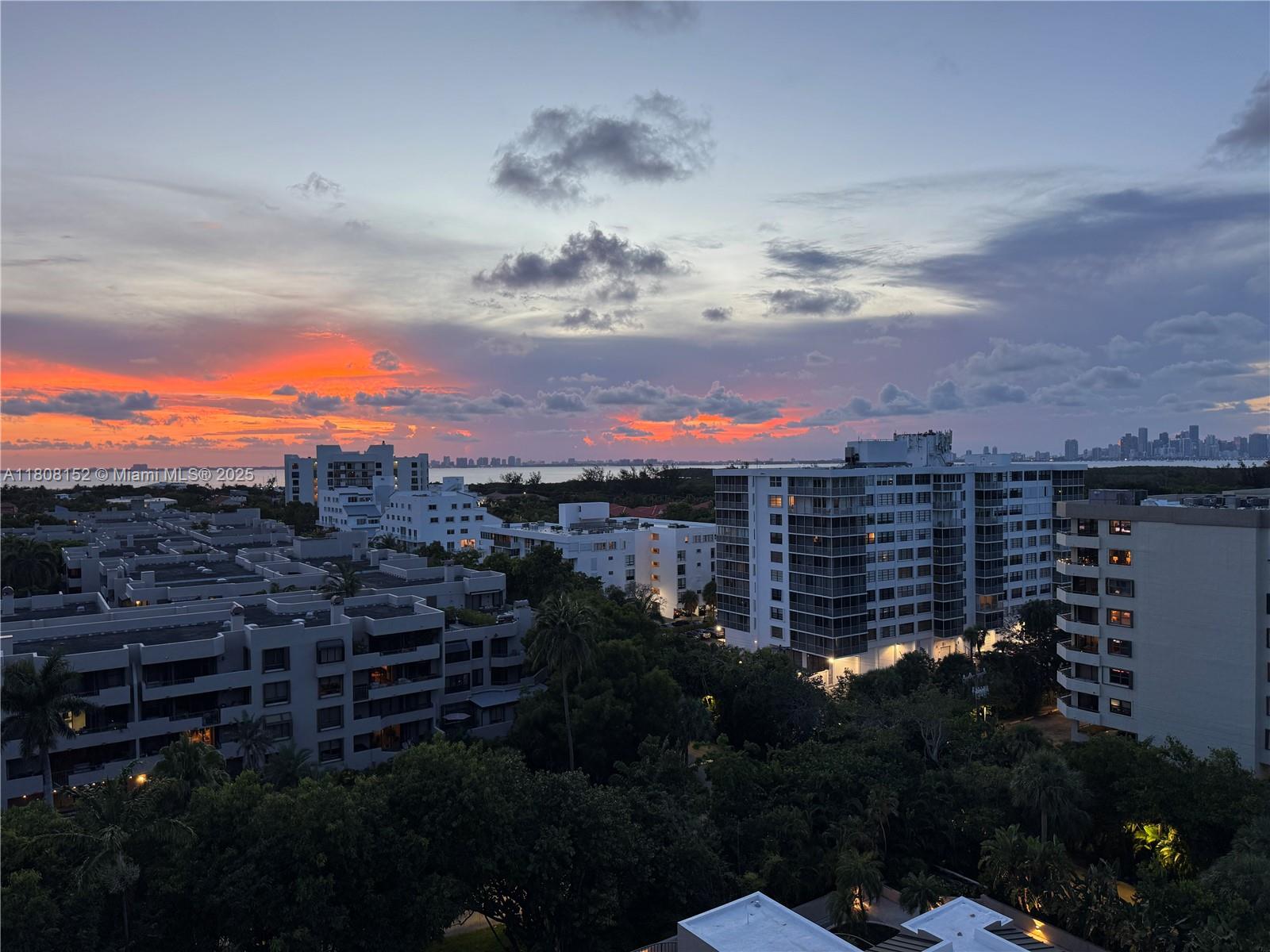 251 Crandon Blvd #904, Key Biscayne FL 33149
