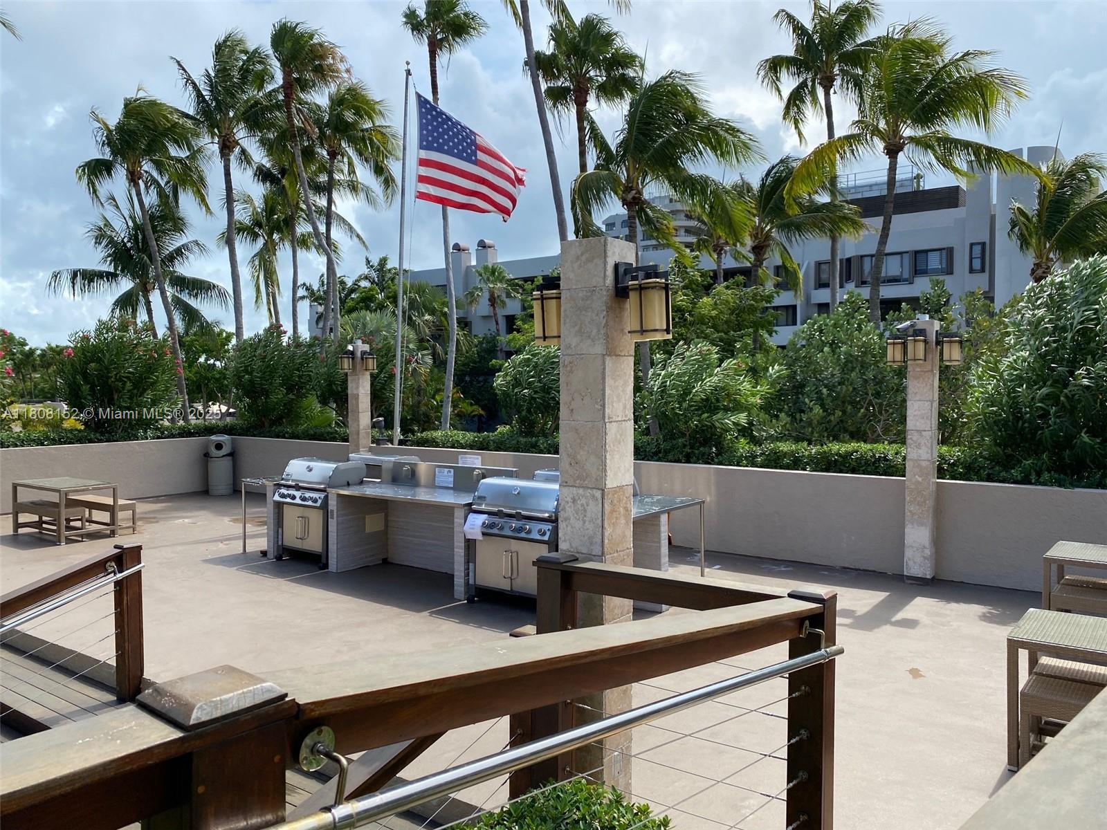 251 Crandon Blvd #904, Key Biscayne FL 33149