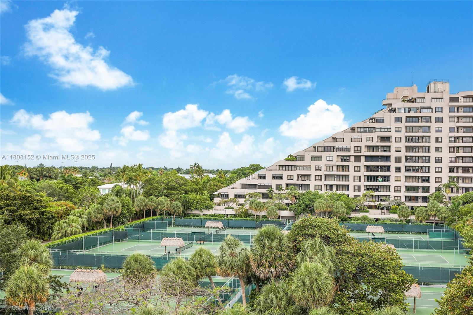 251 Crandon Blvd #904, Key Biscayne FL 33149