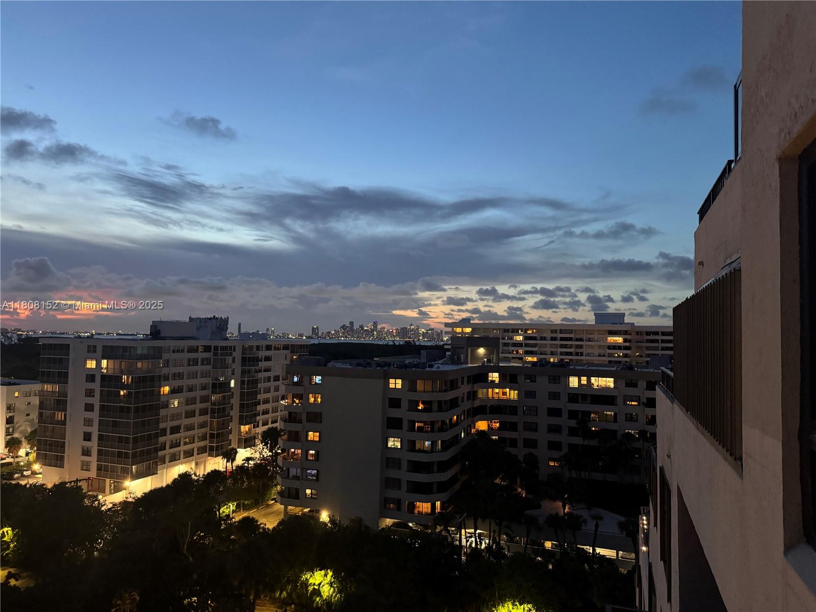 251 Crandon Blvd #904, Key Biscayne FL 33149