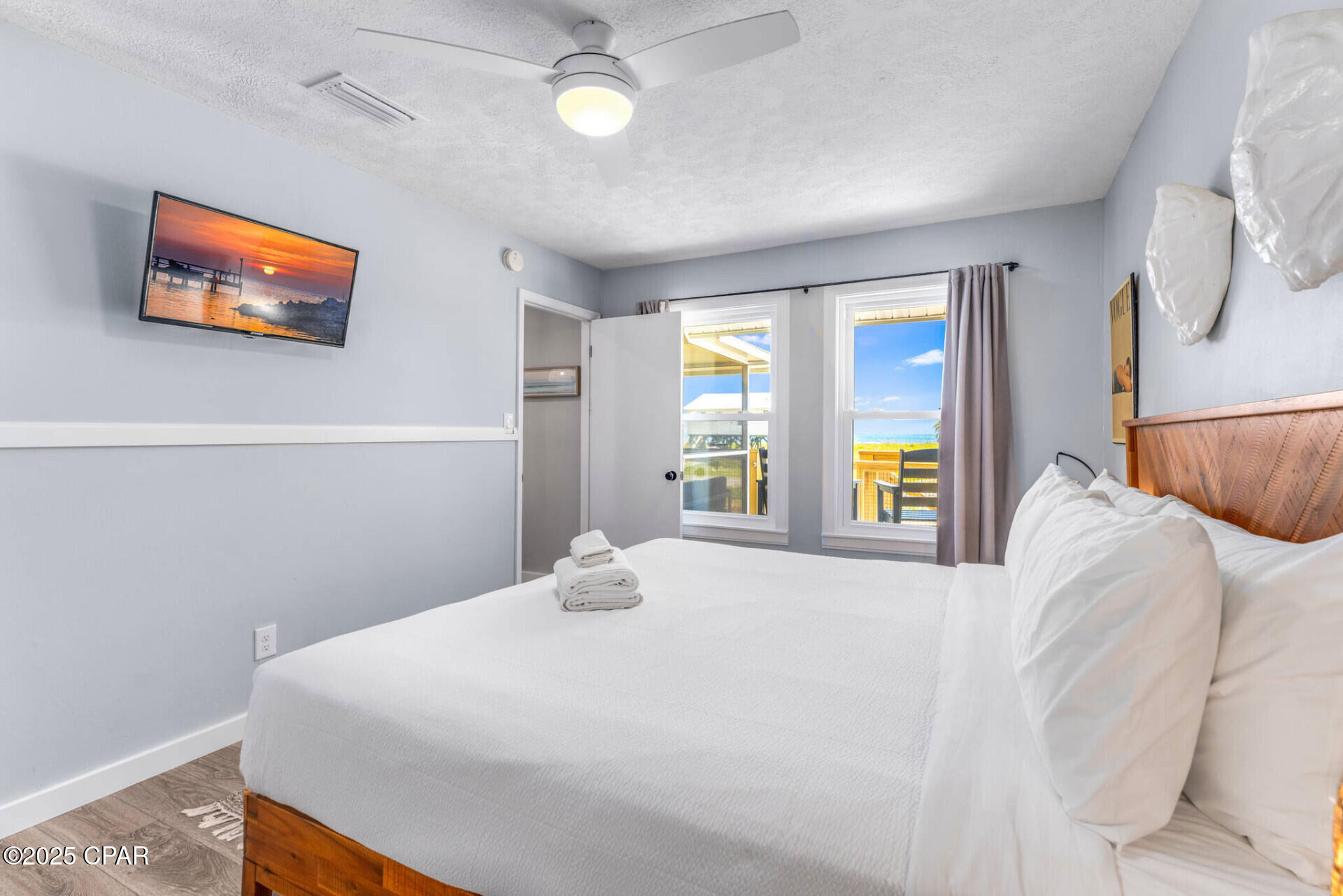Image 12 For 965 Gorrie Drive