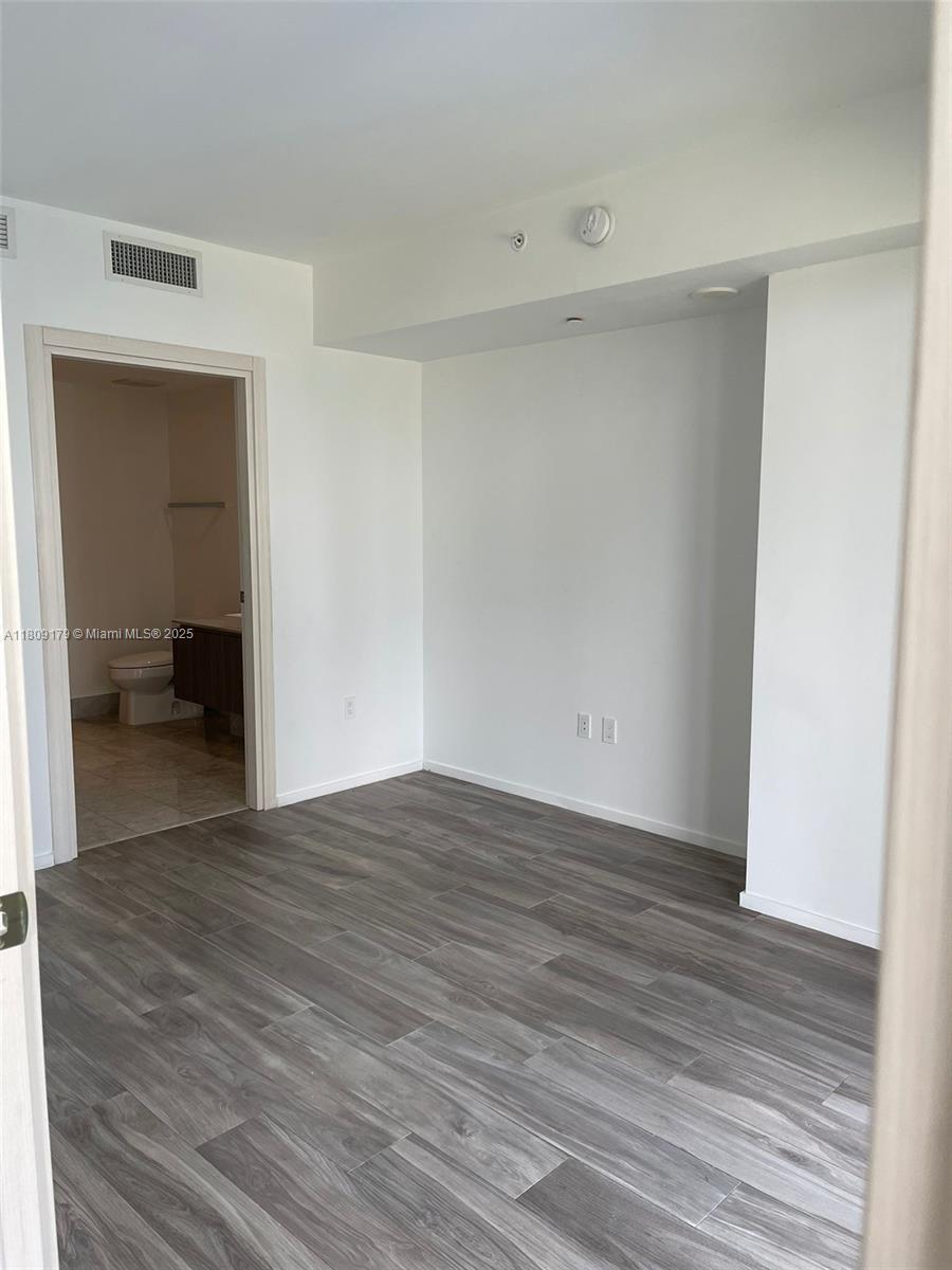 801 S Miami Ave #1202, Miami FL 33130