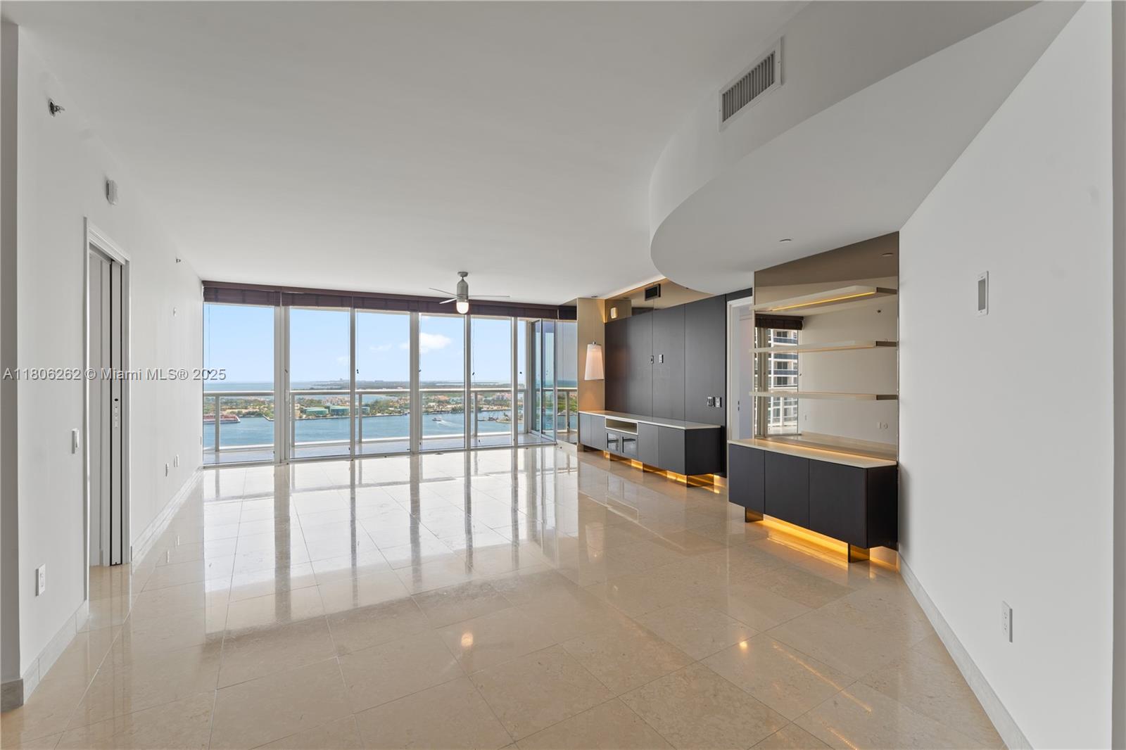 Apartamento en Venta en Miami Beach, FL