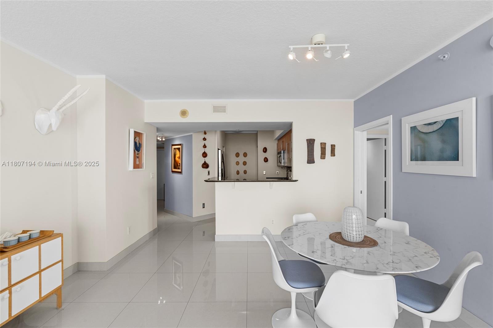 325 S Biscayne Blvd #3926, Miami FL 33131