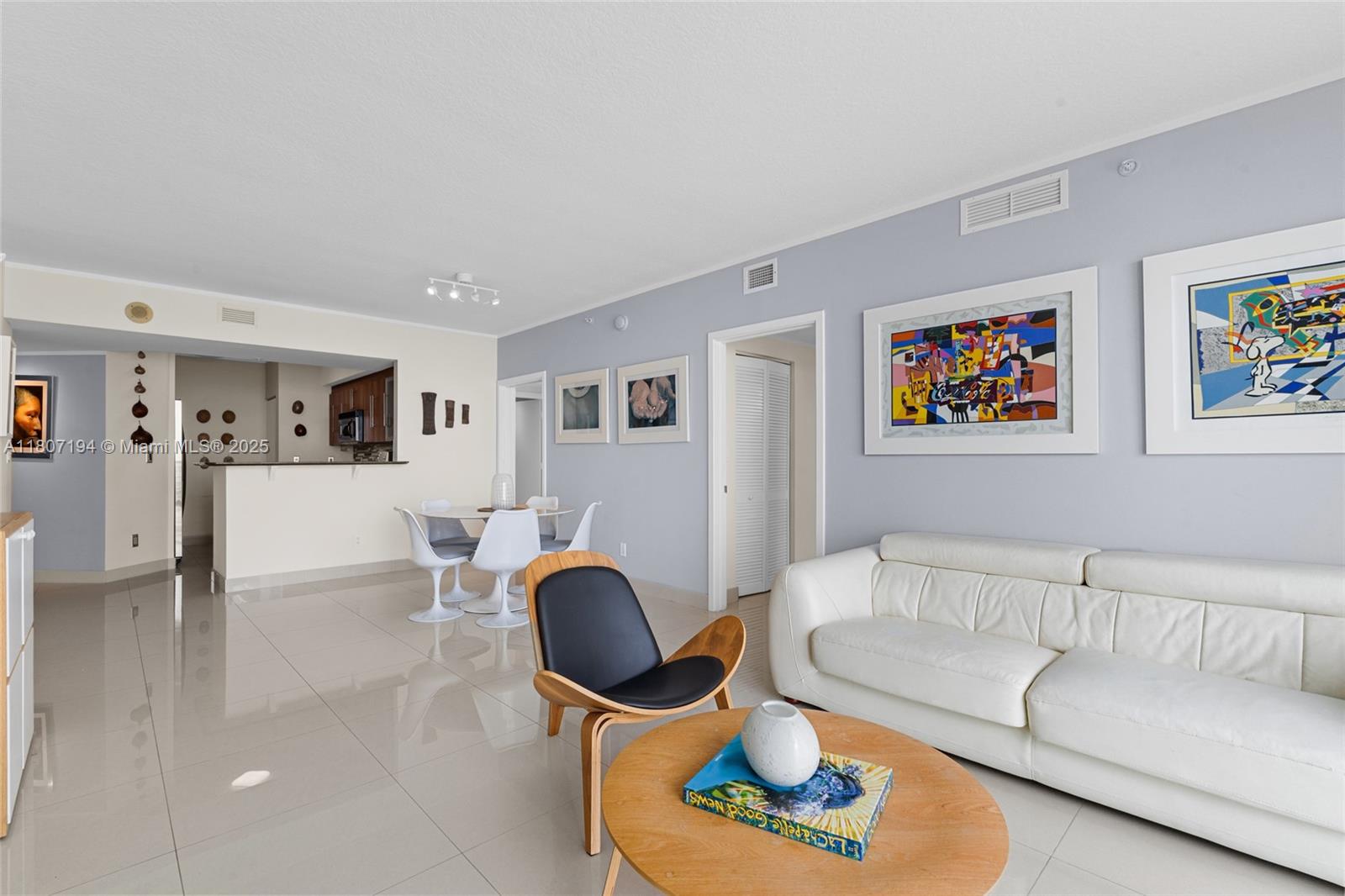 325 S Biscayne Blvd #3926, Miami FL 33131