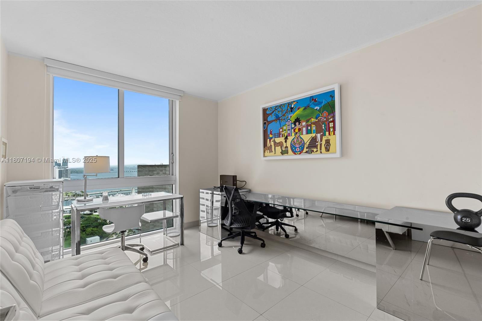 325 S Biscayne Blvd #3926, Miami FL 33131